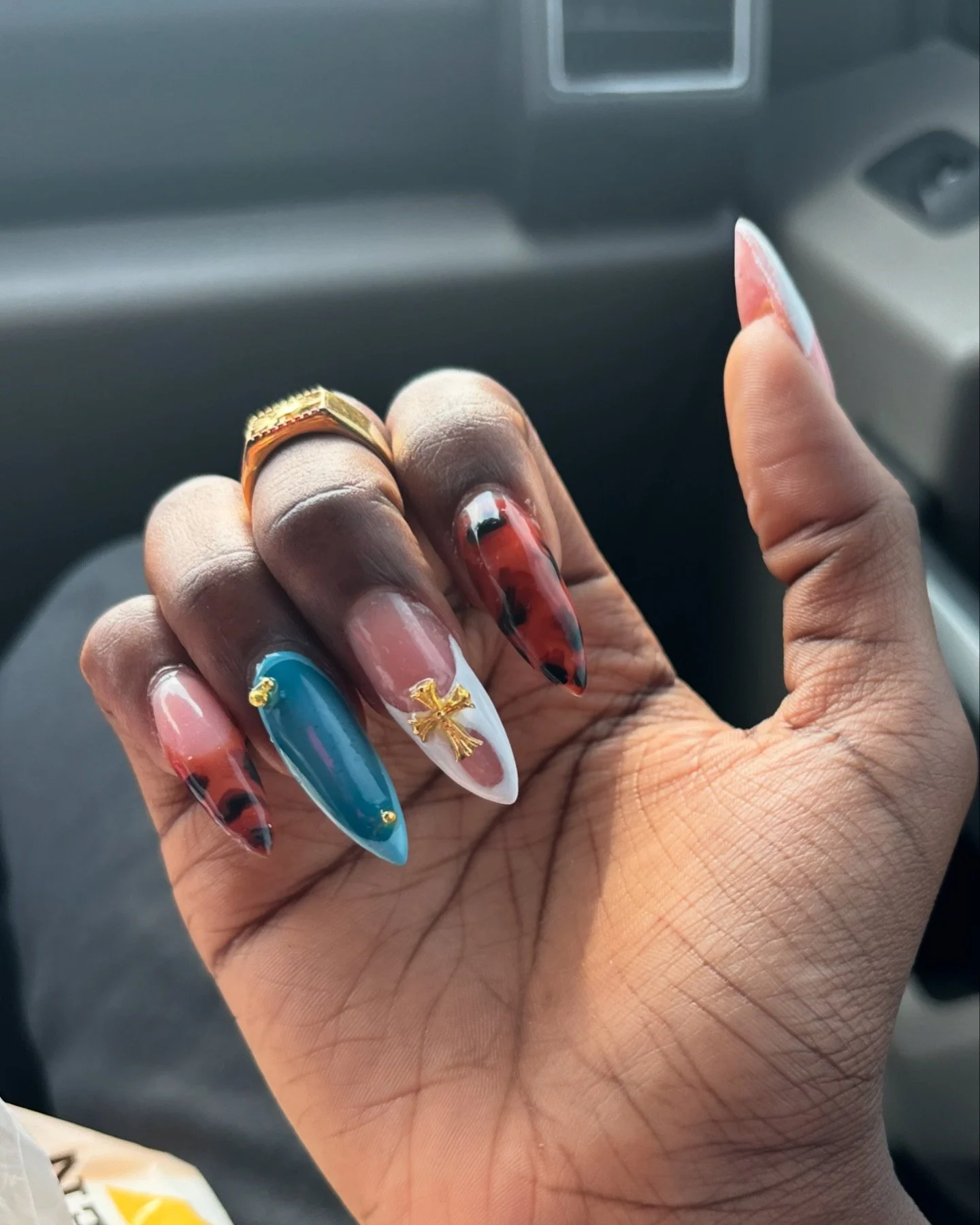 So happy w/ how these came out ✨ @ariaariaraa challenges me everytimeee

-
-
-
-
-
-
-

#jaxnailtech #nailtech #nails #duvalnails #duval #gelnails #acrylicnails #acrylicfillin #jaxnails