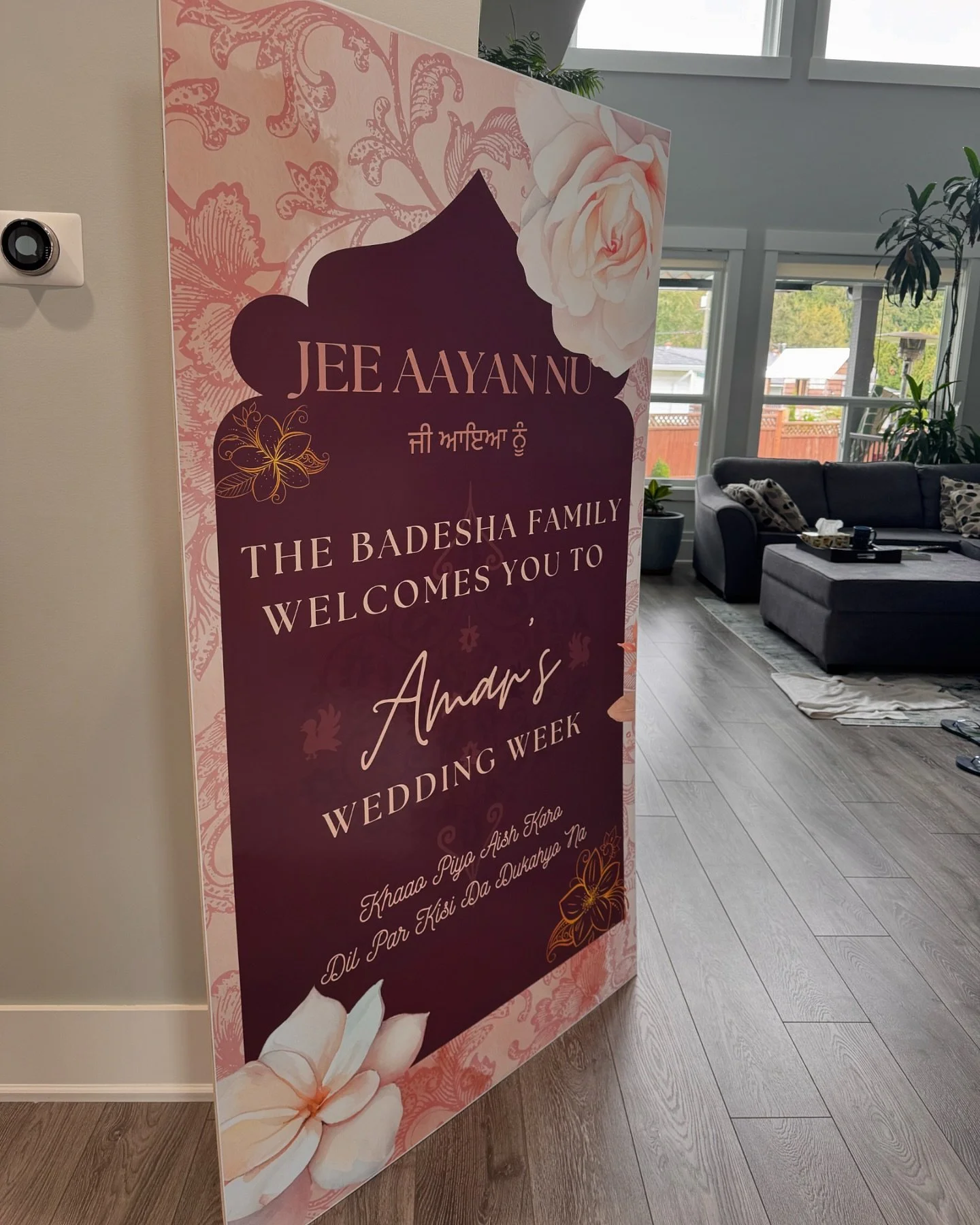 Any size you need we can get it done, here is our 6 foot entry signage 🪧