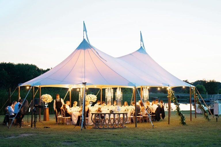744a0cd365cb08f971d3aa19d718396e.0988CorrinneJacobWedding-768x512.jpg
