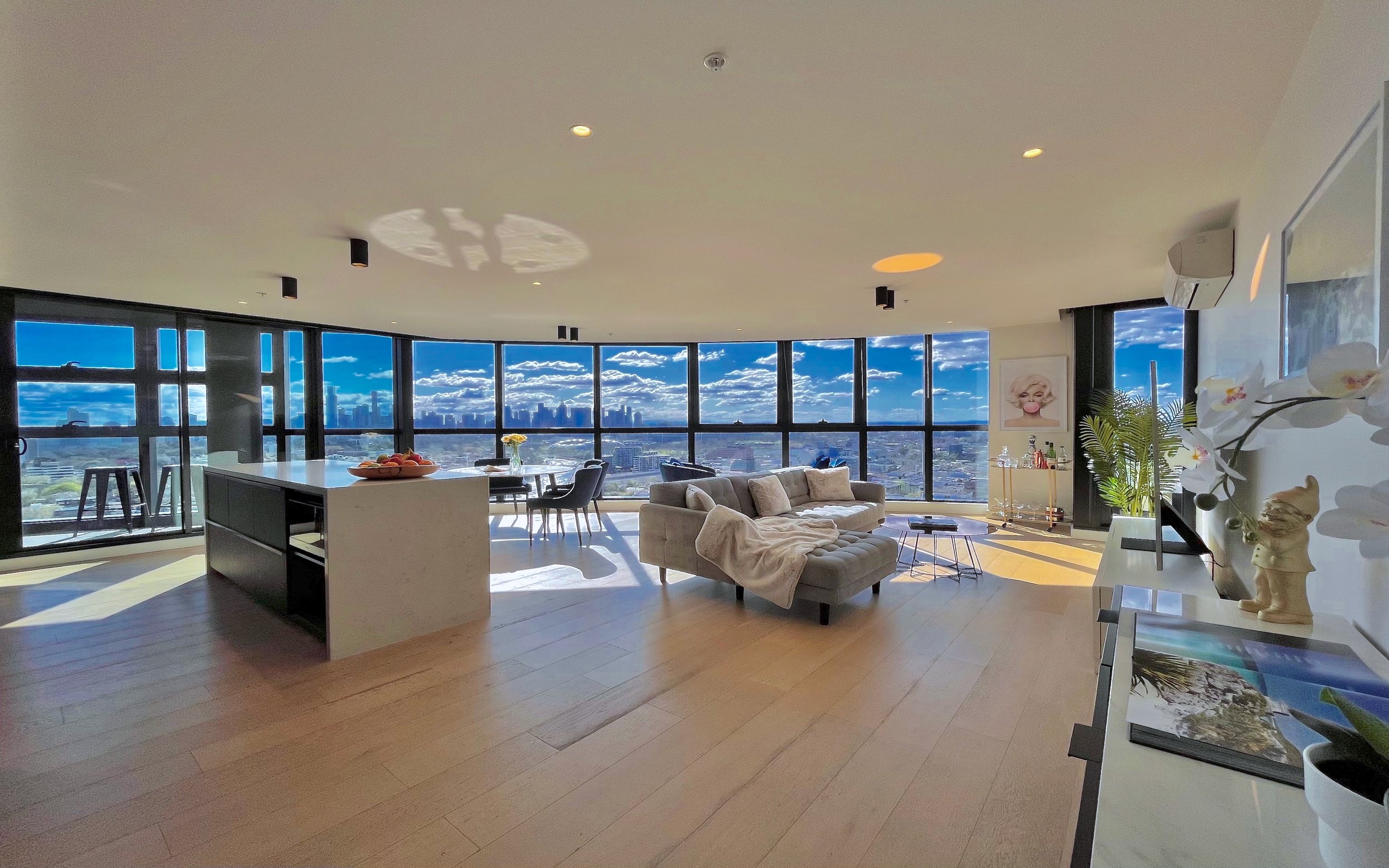 Living & Lounge Wide.jpeg
