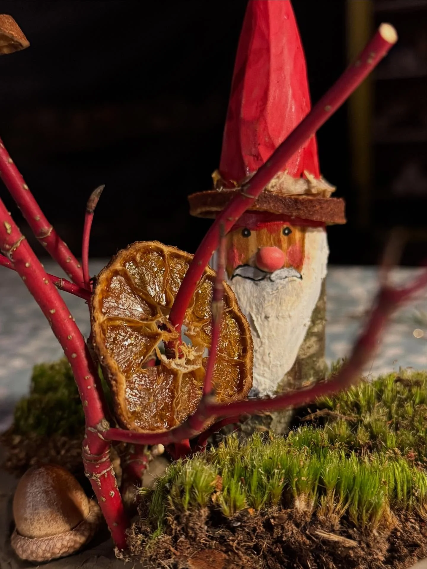 Gl&aelig;delig december! 🕯️

Tak for en lille magisk stund i jeres selskab under Julemarked p&aring; Bisgaard. 
En tradition er f&oslash;dt 🎄

Midt i julens travlhed vil vi gerne tilbyde Bisgaard og naturen som et frirum. Et par dybe ind&aring;ndin