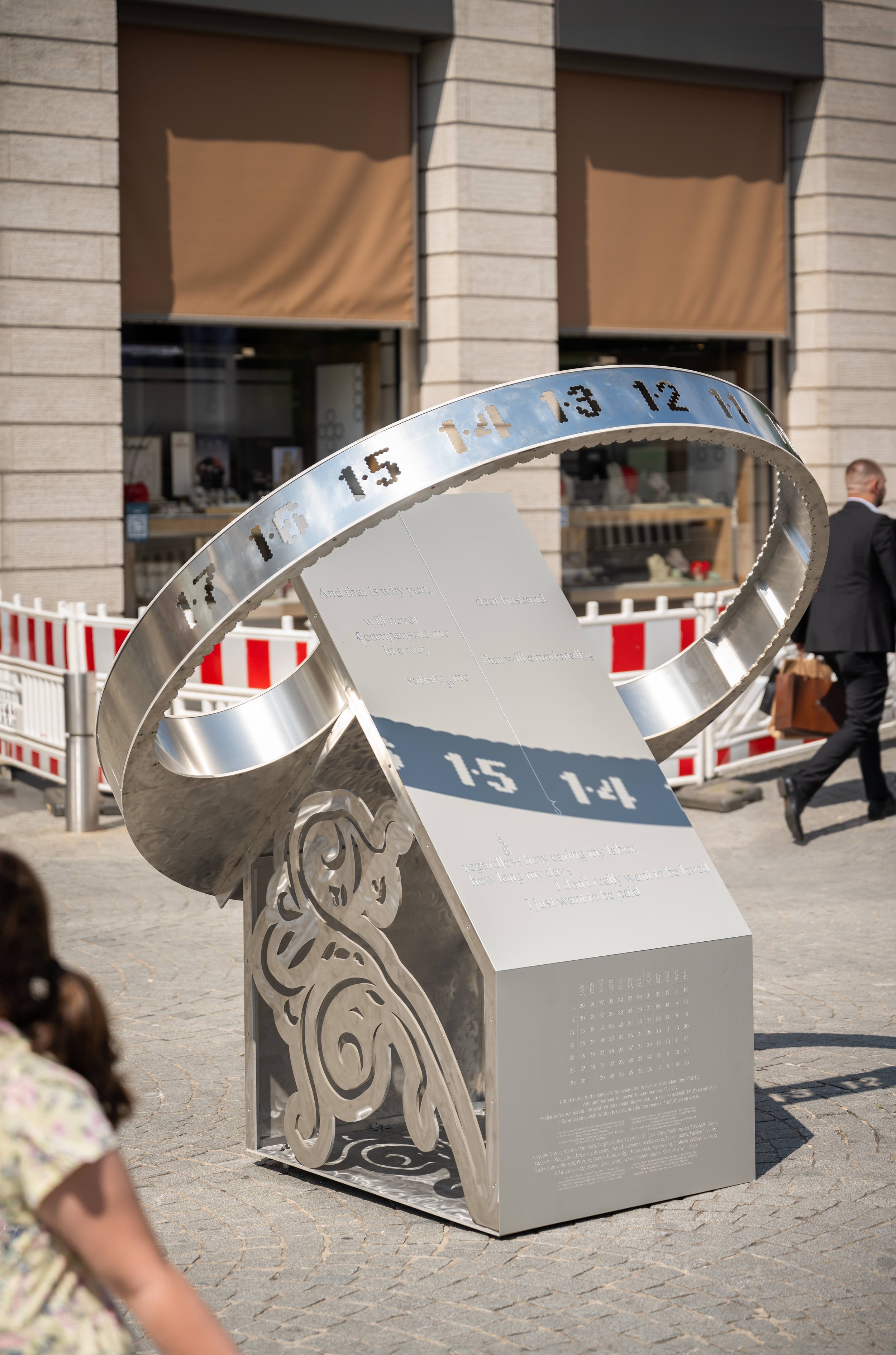 3. From Nine to Five, Public Sundials, by type designer Charlotte Rohde for clock tower producer PERROT GmbH & co. KG curated by Willem Schenk is developed especially on the occasion of Ornamenta 2024_Photo by Sander van Wettum HR.jpeg