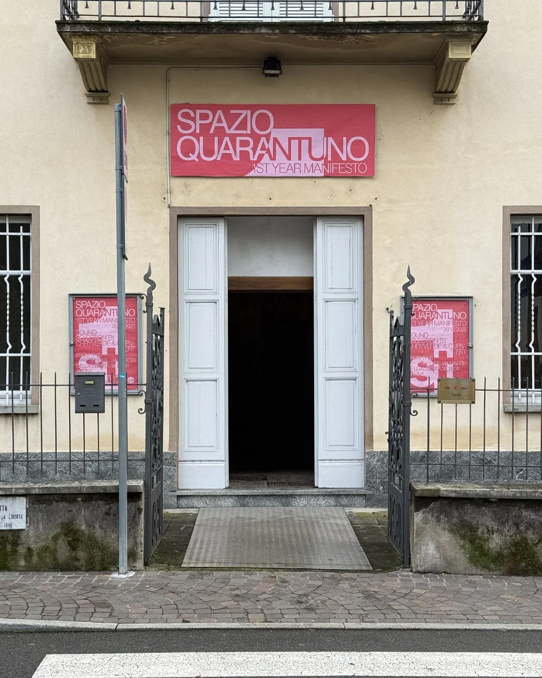 Tavola da disegno 9.jpg