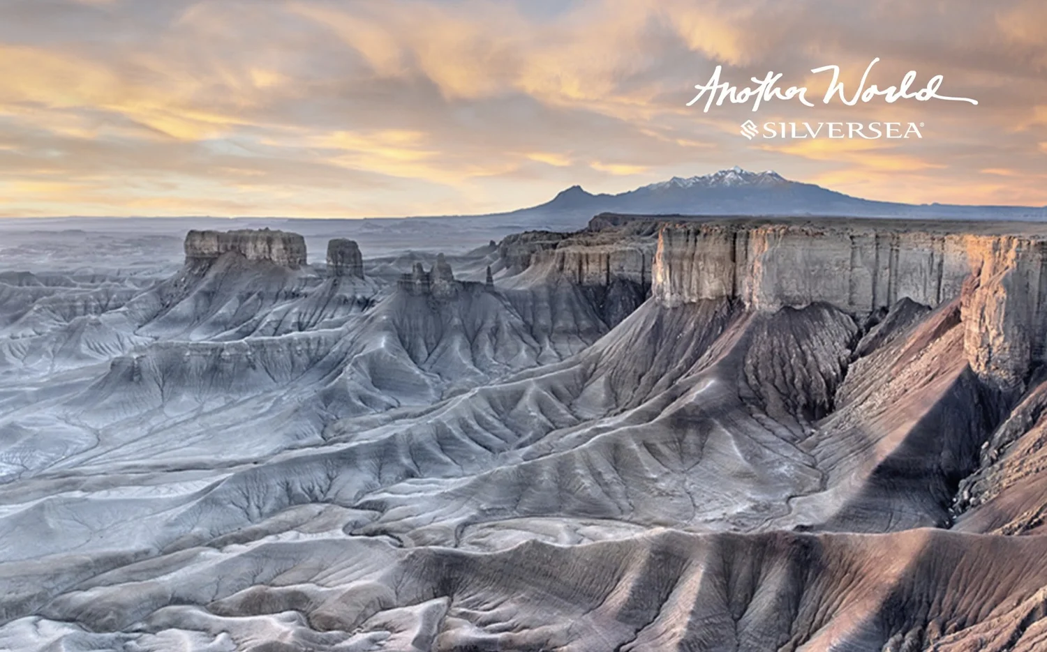 Silversea: desert canyons at sunset