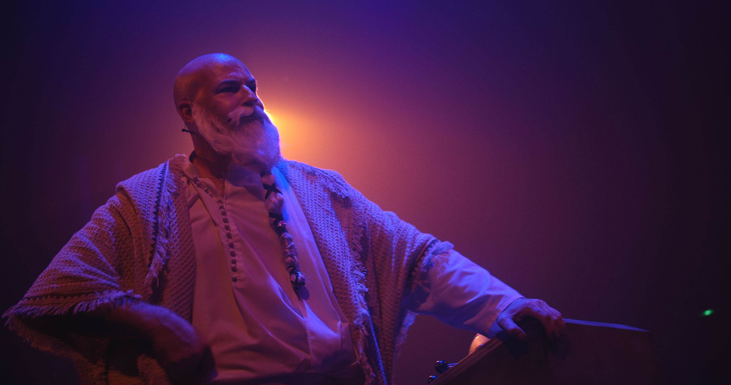 GRADE EDIT 4K.00_00_25_09.Still011.png