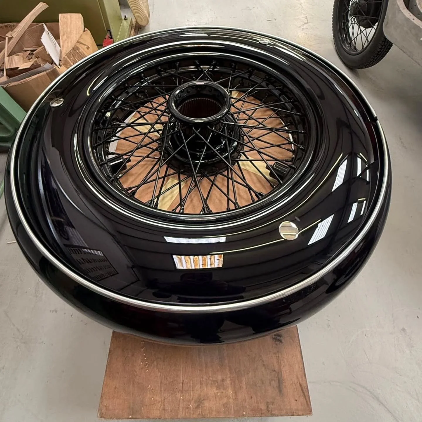 Rolls Royce 20/25 Graber spare wheel cover from start to finish.