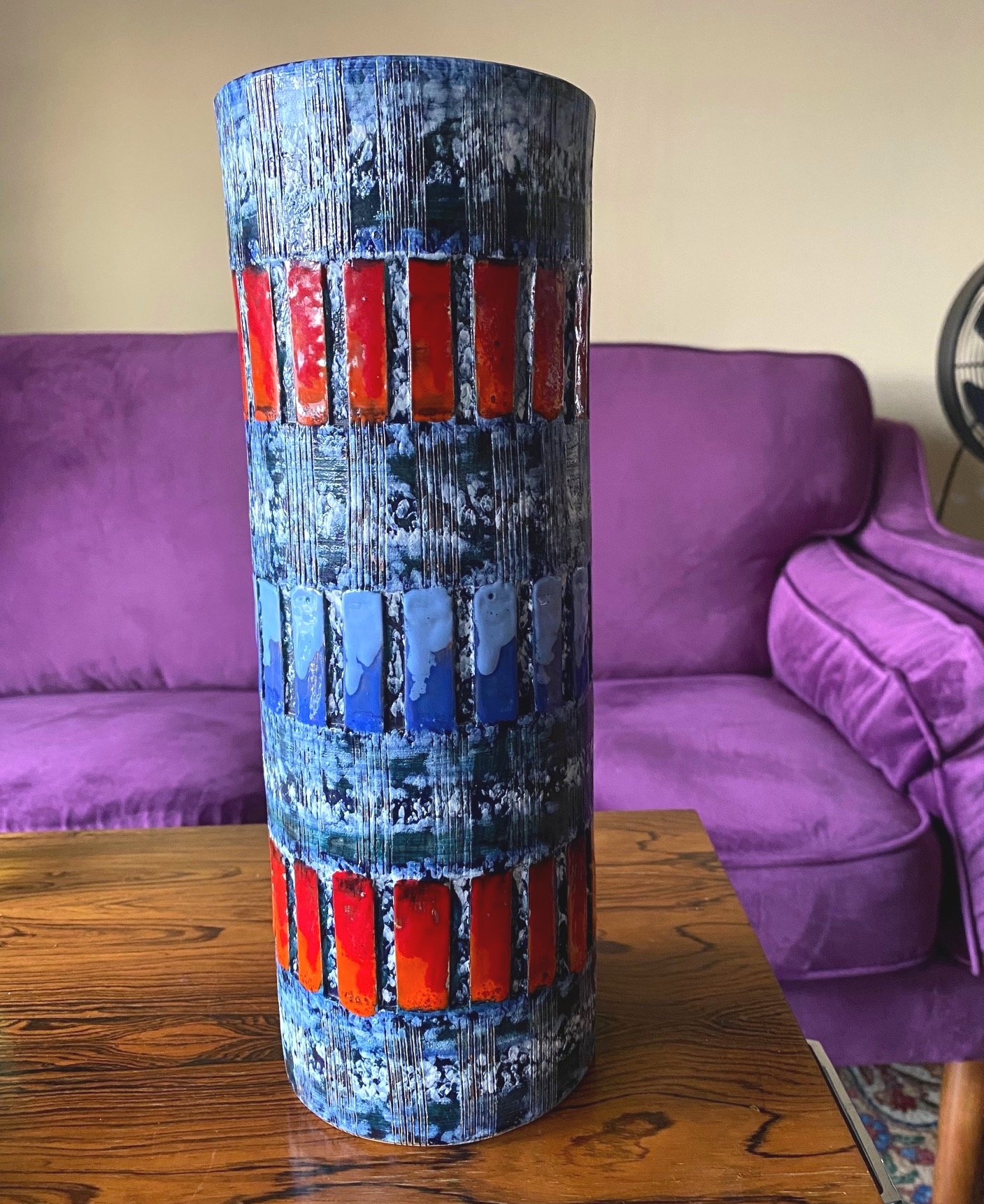 Lava_Vase_c.jpg