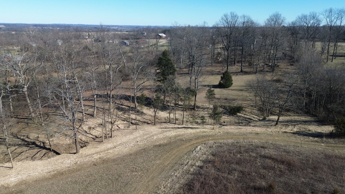 Snow on the ground but the brush and honeysuckle didn&rsquo;t magically disappear ❄️🌿

If your property still looks overgrown now, imagine what spring is going to bring. Winter is actually one of the best times to clear it out and get ahead of the m