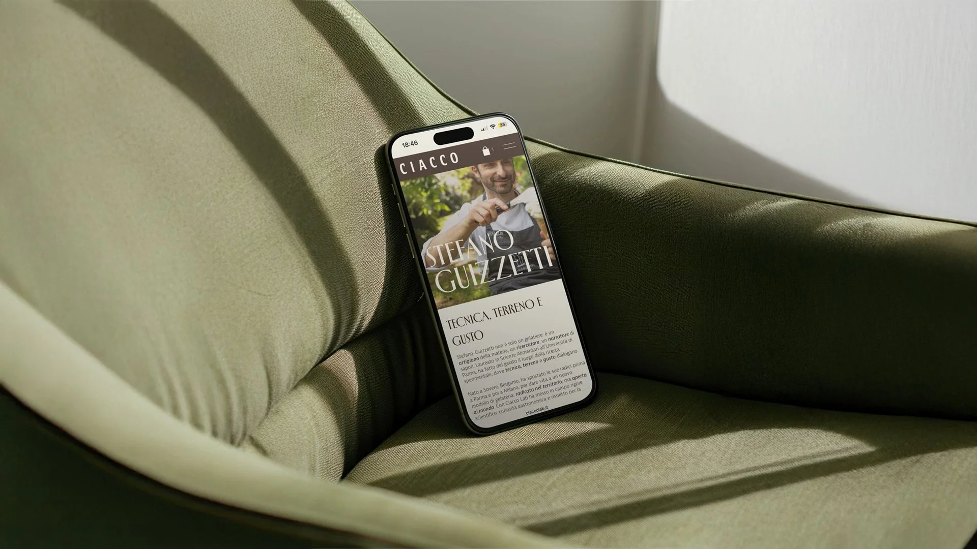 Sito web mobile per gelateria Ciacco Lab, progetto di web design e storytelling per brand food artigianale