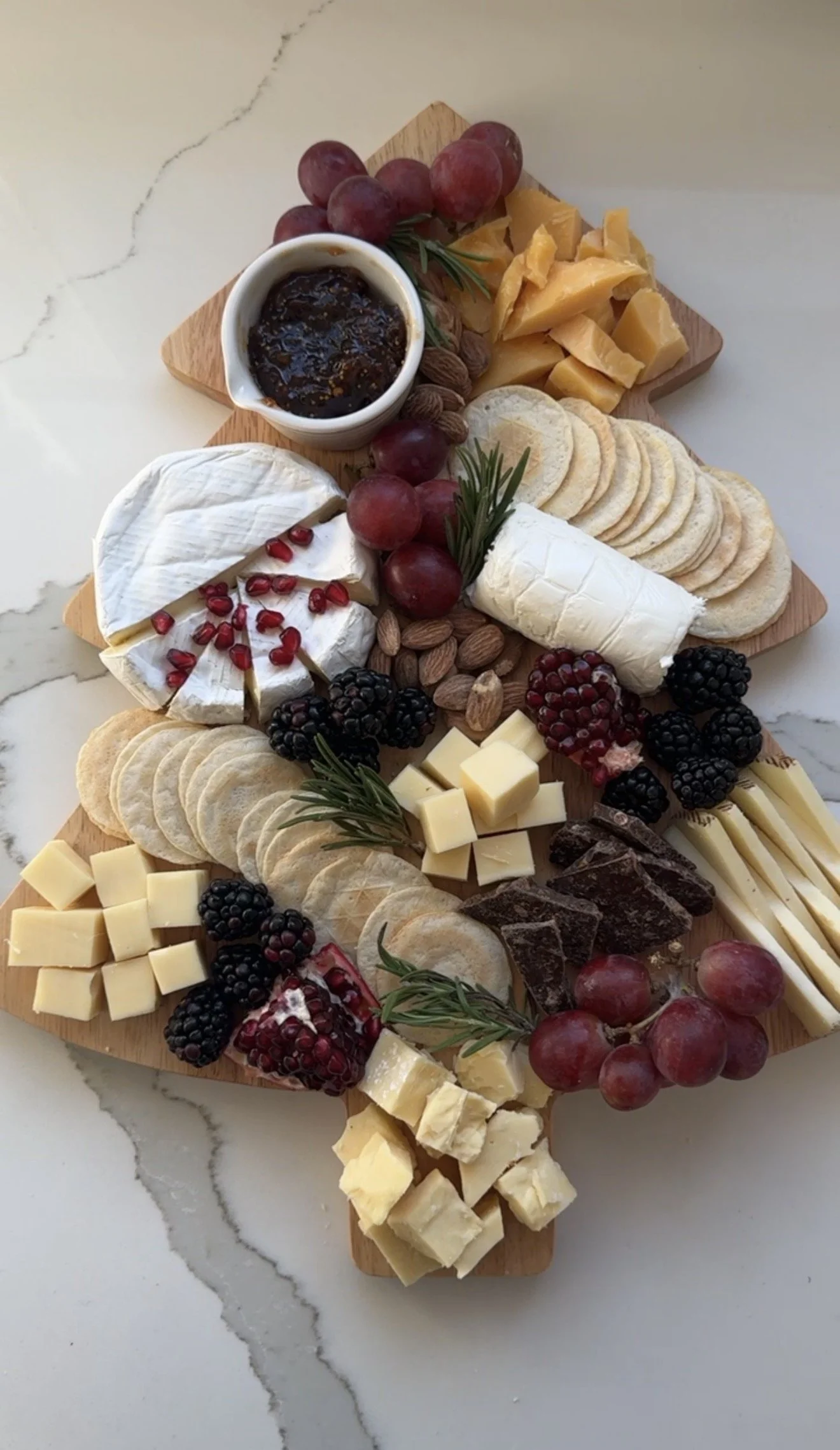 How To Cut Cheeses- Easy Cheese Cutting Guide