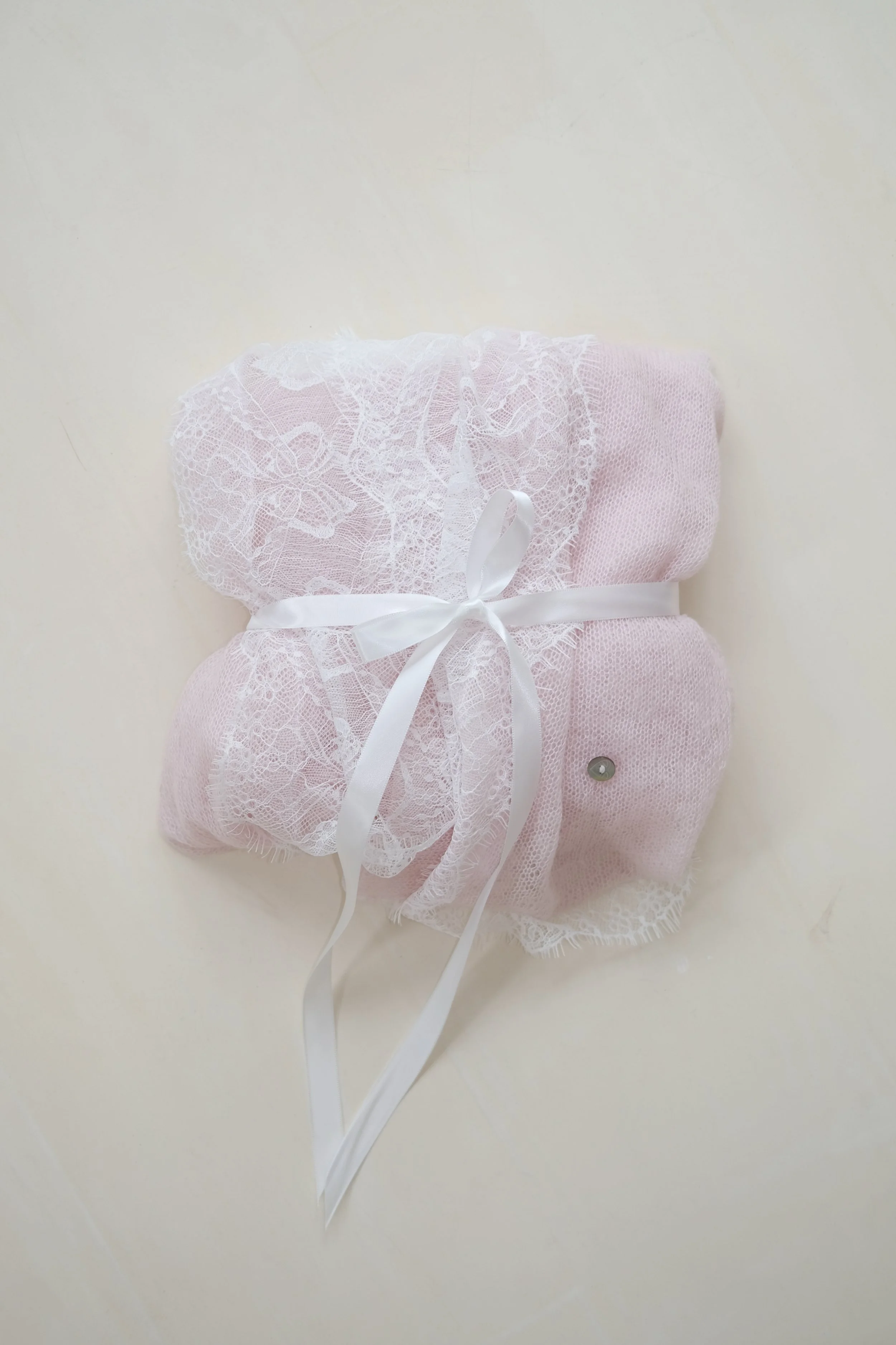 Hedys * Baby Mohair Shawl