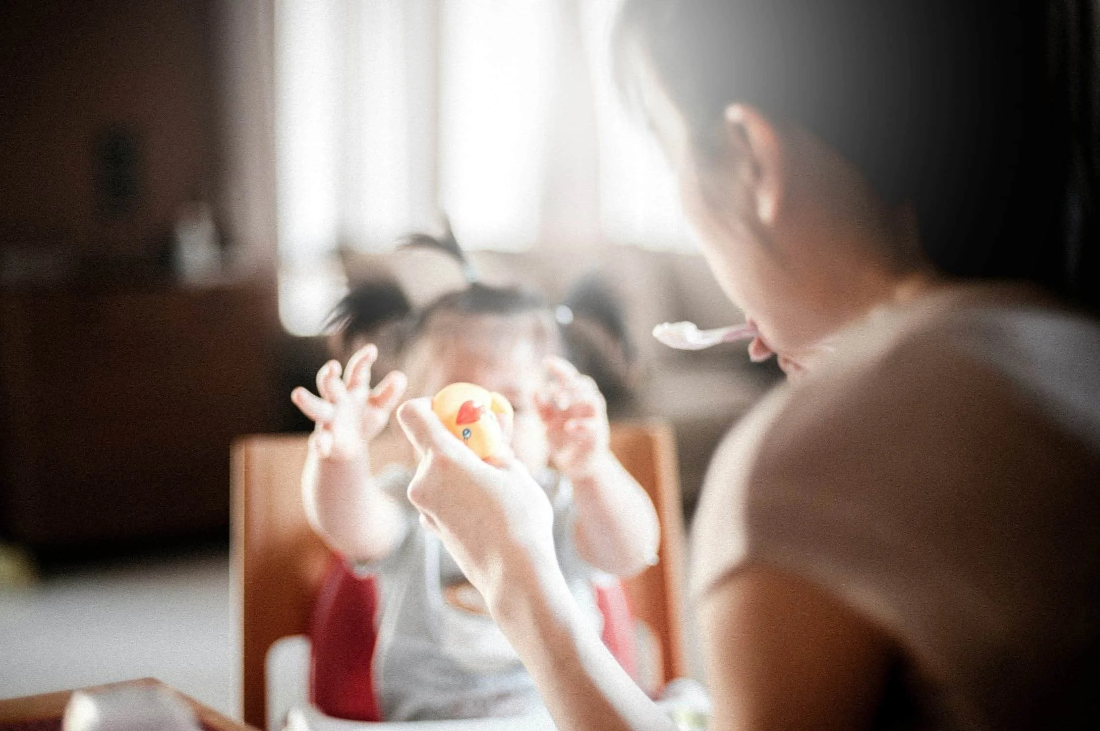 New mom feeding baby postpartum virtual therapy with Britni Chambers in Medicine Hat