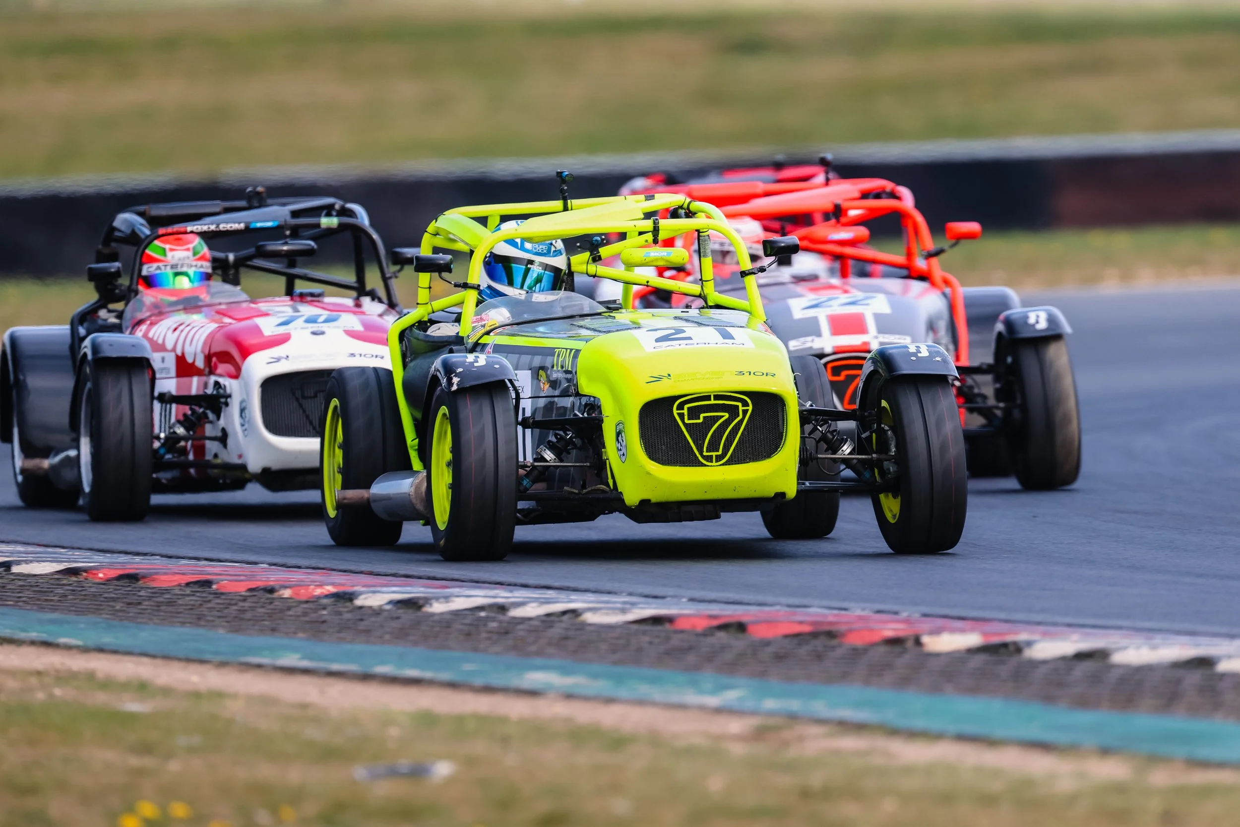 SNET 310R RACE-4.jpg