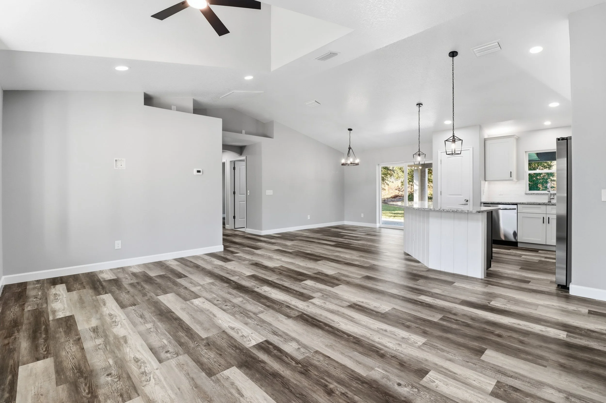 8196 N Terrel 012.jpg