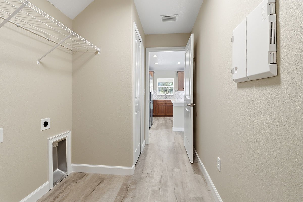 8158 N Terrel 030.jpg