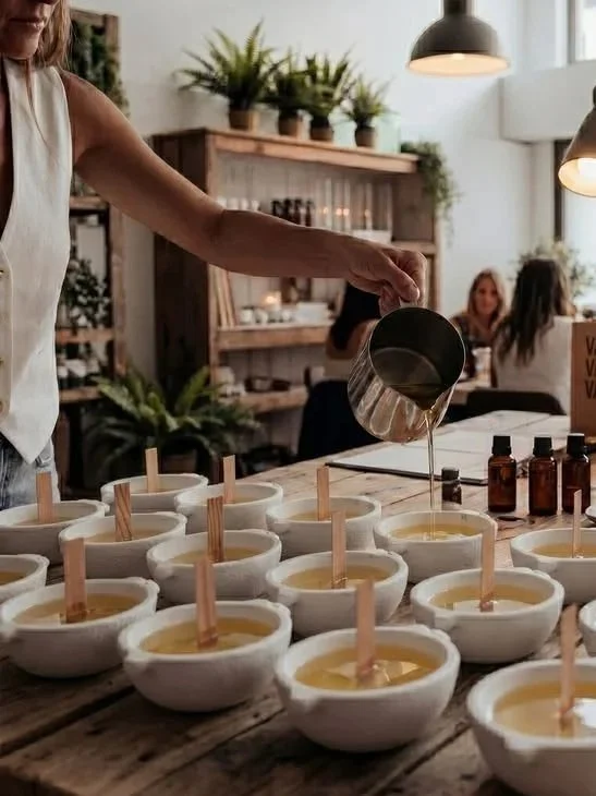 Projects+to+make+craft+candles+with+granulated+wax.jpg