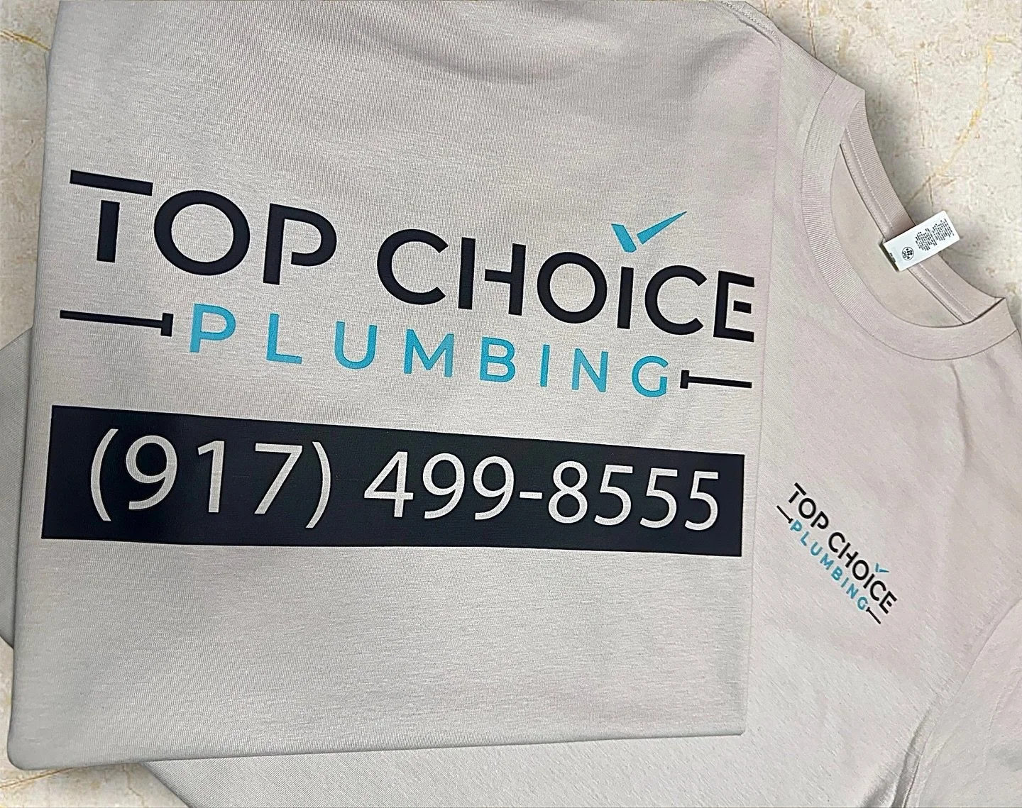 Built for the pros! Clean custom tees for Top Choice Plumbing. Where quality work meets quality prints💧 👕