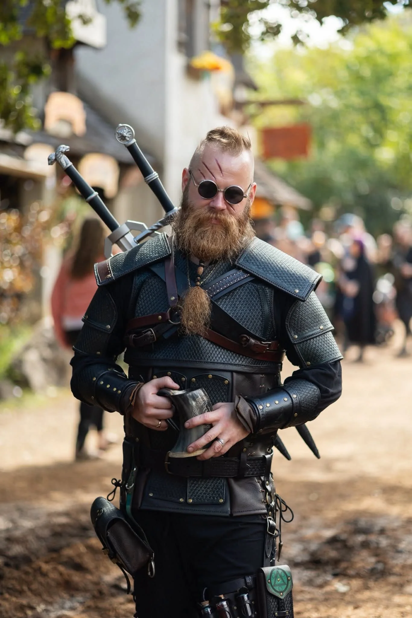 Witcher Kaer Morhen Dual Sword Baldric