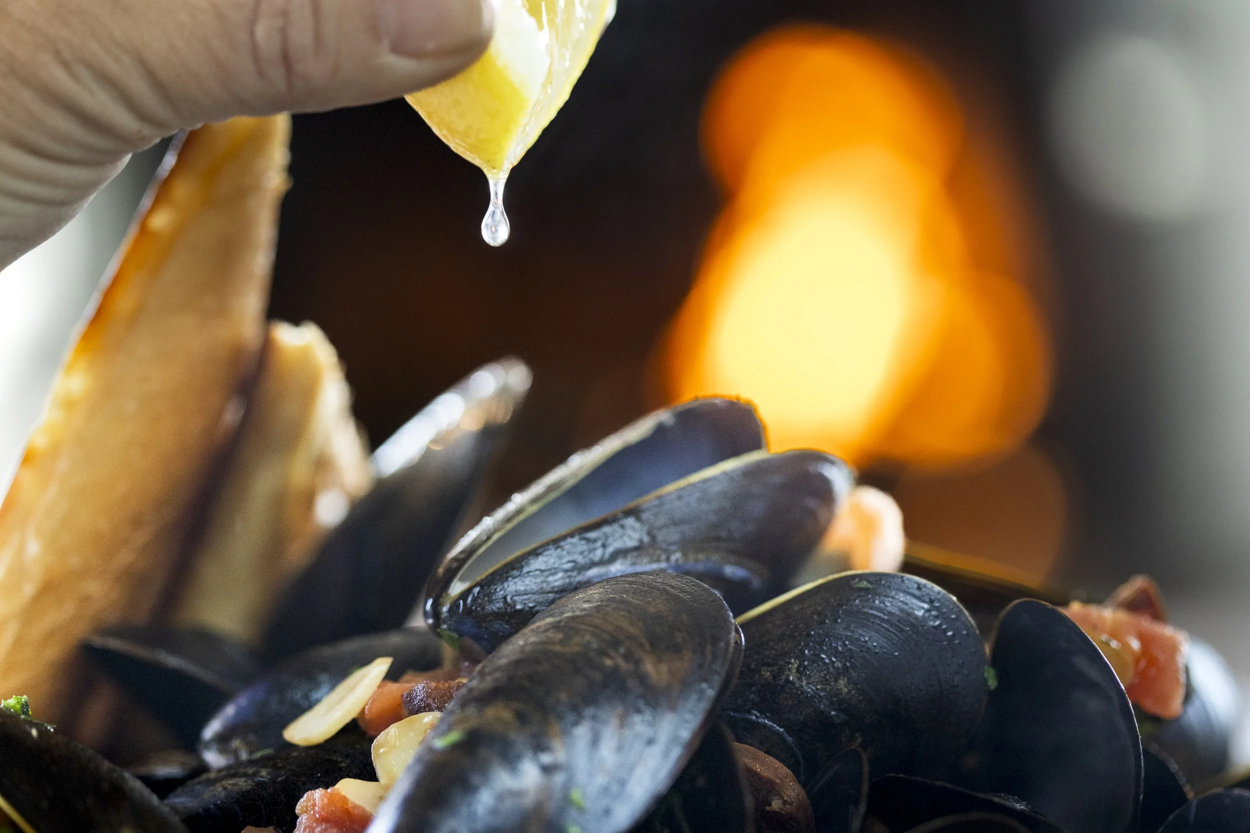 mussels lemon squeeze.JPG