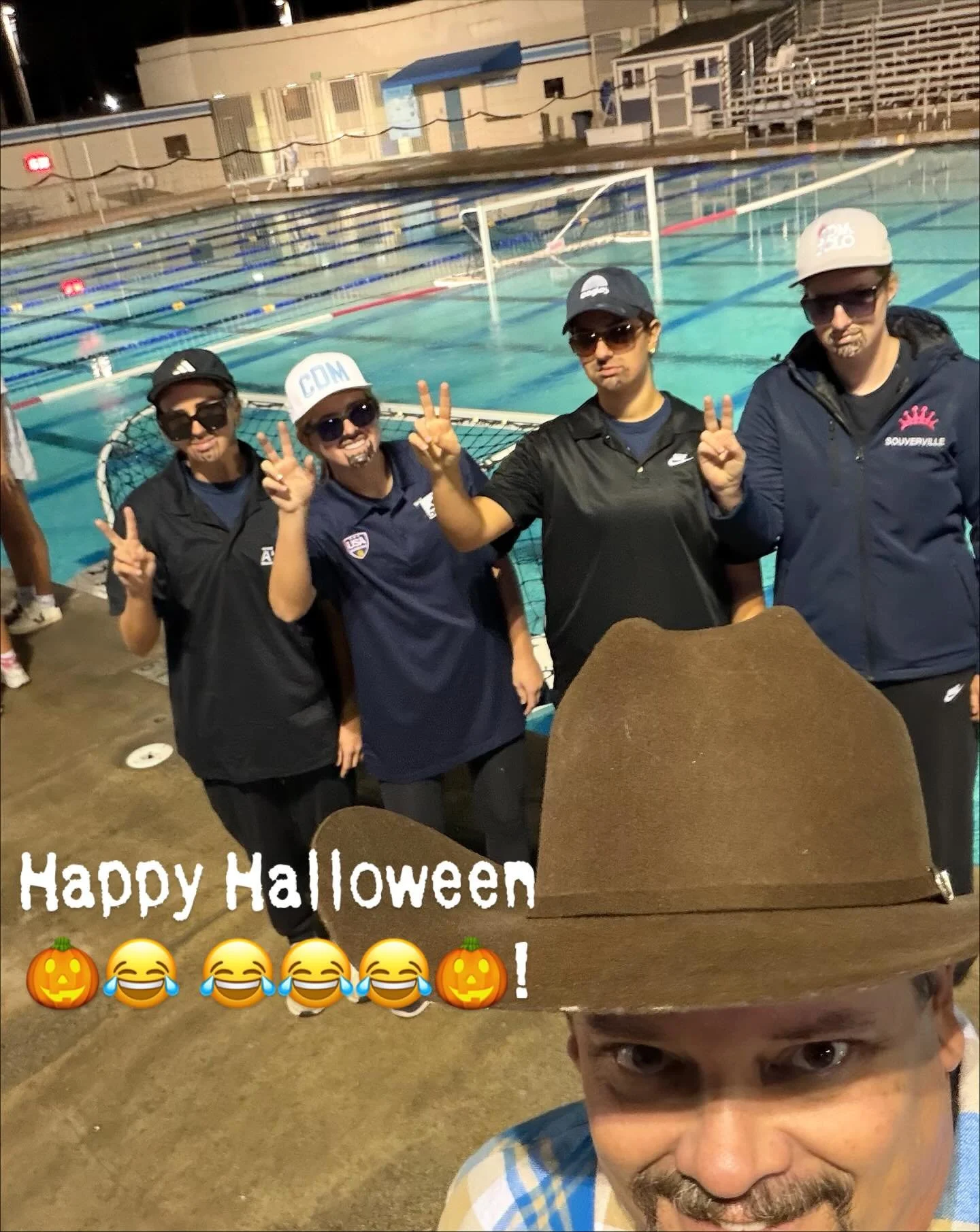 🎃Happy Halloween to all you Sea Queens 🧜&zwj;♀️🔱out there!! 👻