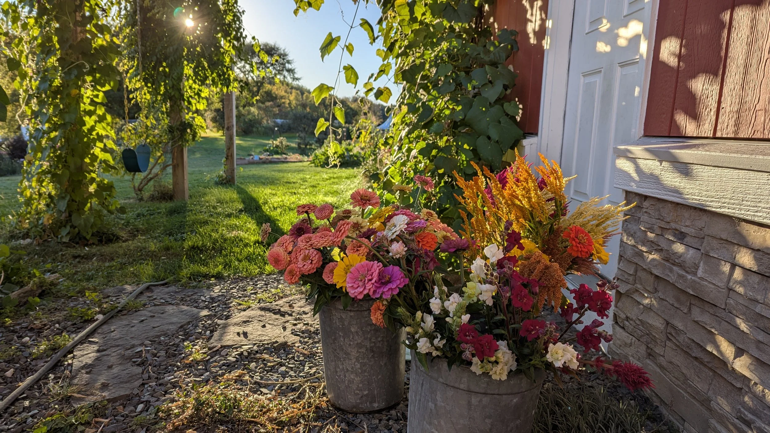DIY Flower Bucket