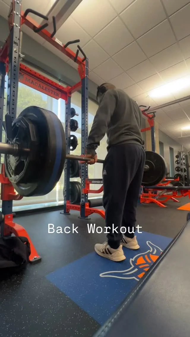 Quick and effective back workout today.
4 exercises
Bent Over BB Rows
DB Chest Supported Rows
Weighted Pull Ups
Back Extensions