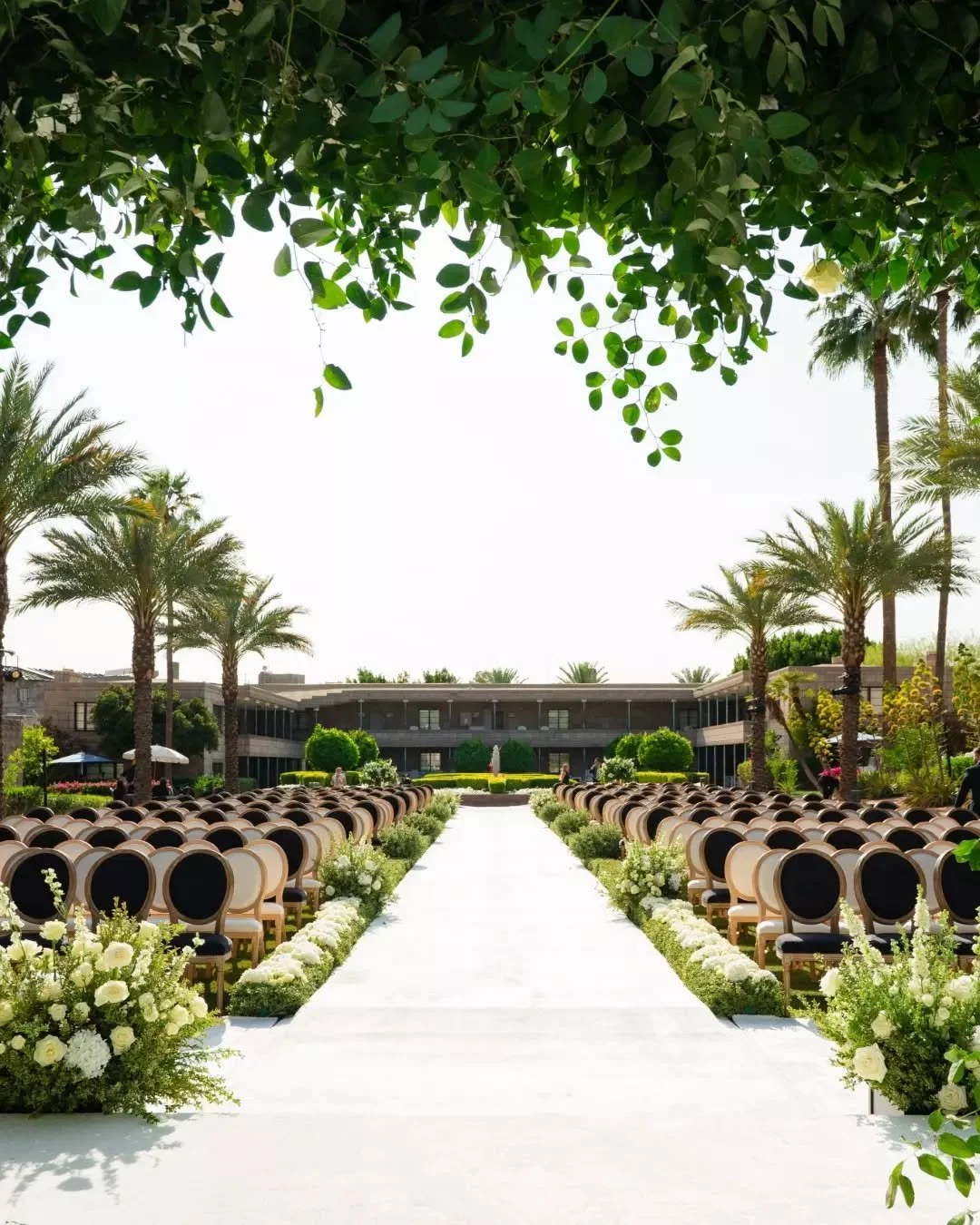 A design this grand deserves details that shine. 🌿✨

At the Arizona Biltmore, we paired our Black Leopold and Sofia Dining Chairs in alternating tones&mdash;an elevated solution for large guest seating that still felt cohesive, elegant, and striking