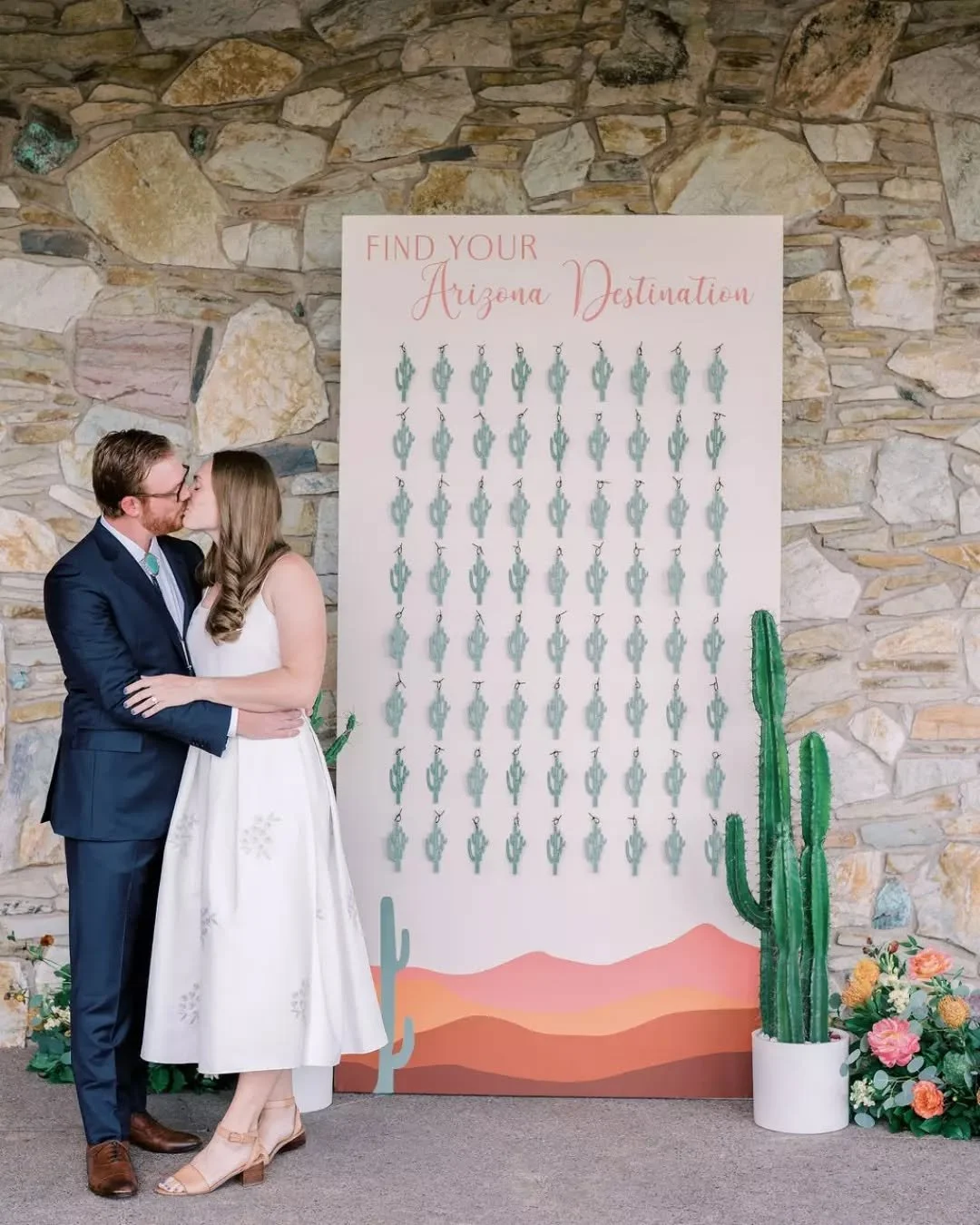 Prim pieces, like our 8ft Custom Escort Wall and the Half Round Luna Bar, inspired by the Arizona desert - customized just for Paulina + James 🌵

Planner: @revelweddingcompany 
Venue: @phxcountryclub 
Photographer: @maryclaire_photography 
Videograp