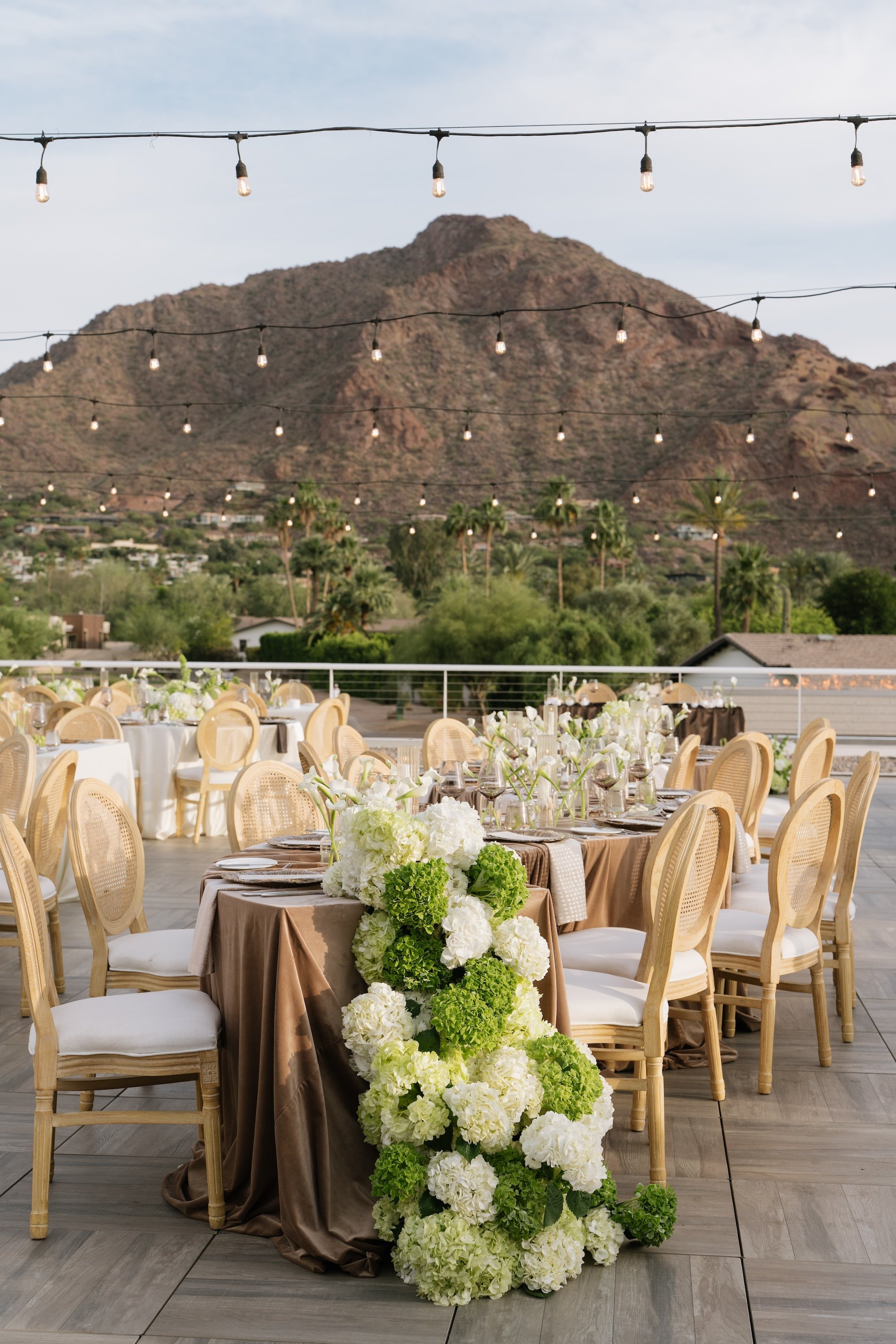 A Mountain Shadows Resort Wedding: Avery &amp; Tyler's Citron Green Celebration with Cambelback Views
