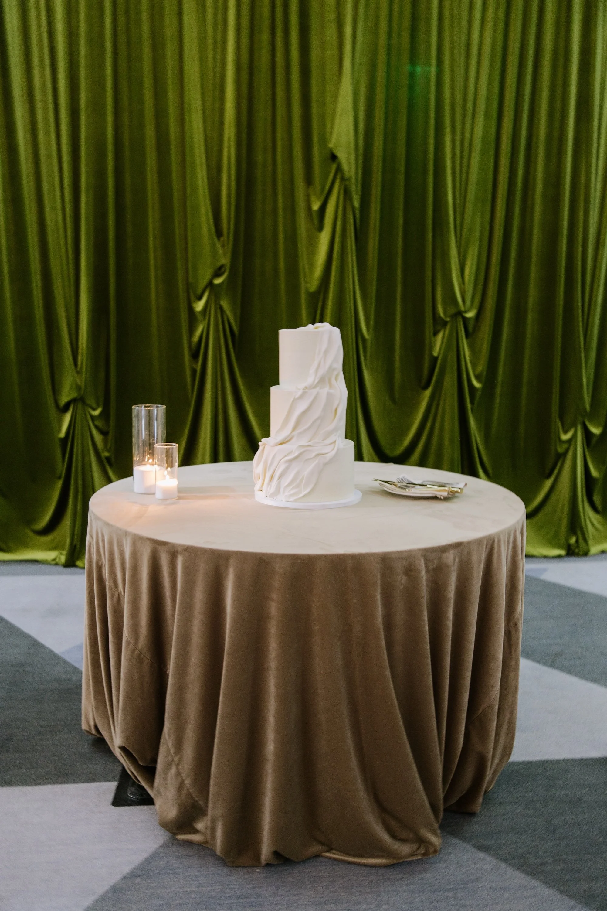 mountain-shadows-resort-wedding-prim-event-rentals-40.jpg