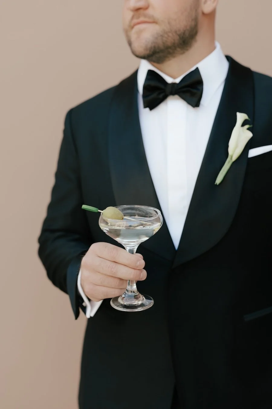 style-me-pretty-prim-rentals-four-seasons-scottsdale-wedding-3.jpg