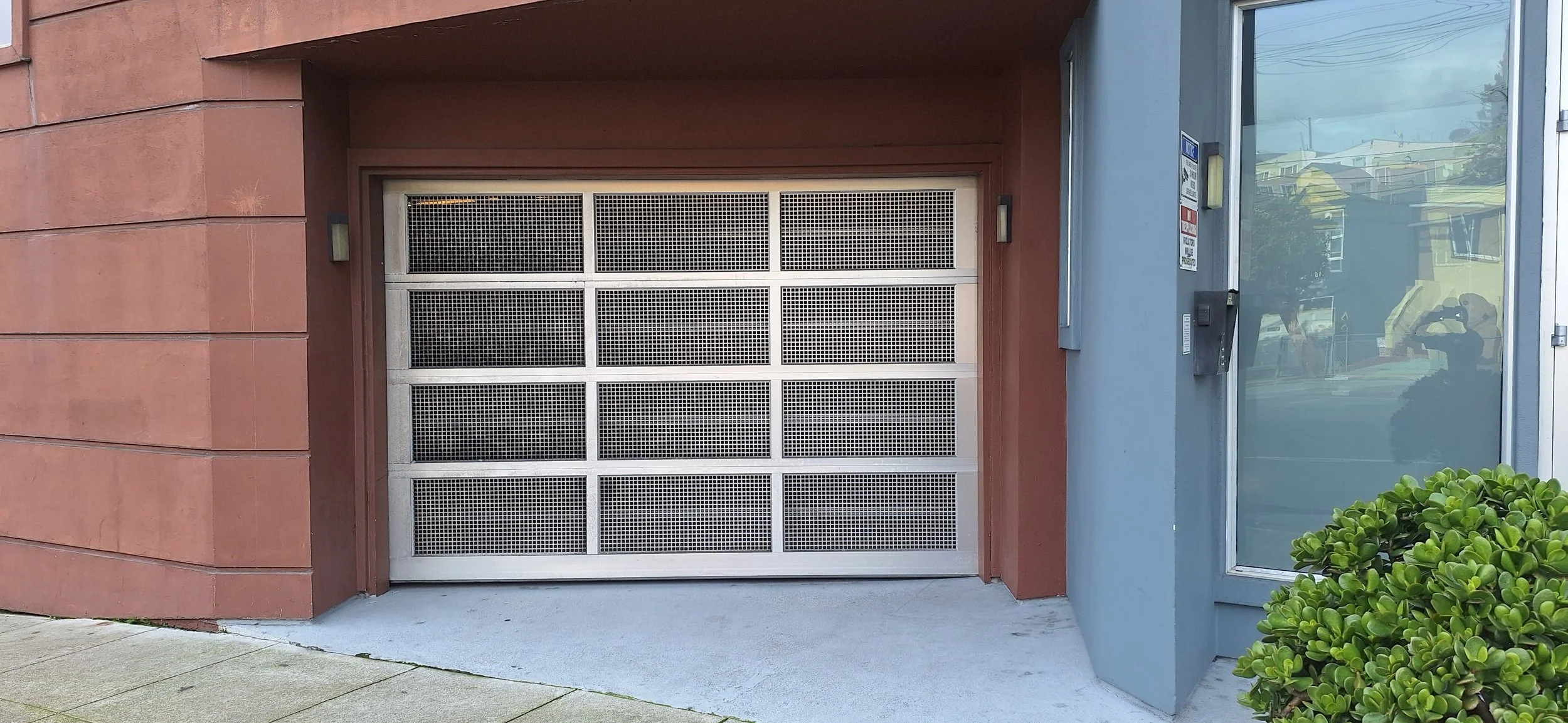 R&S San Francisco repaired sectional door