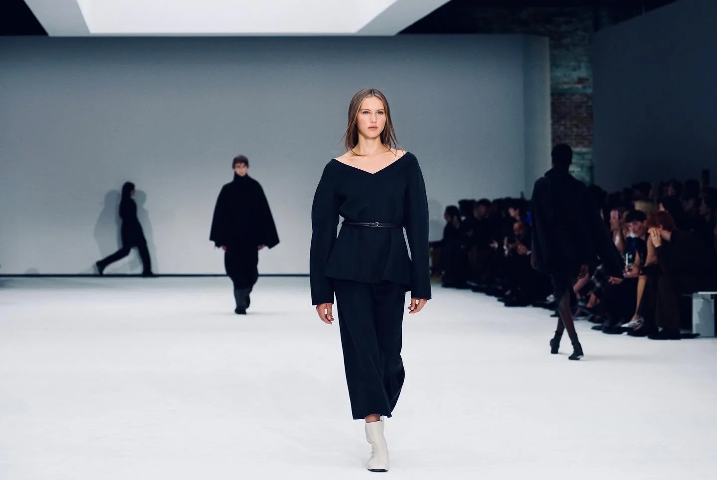 COS AW25