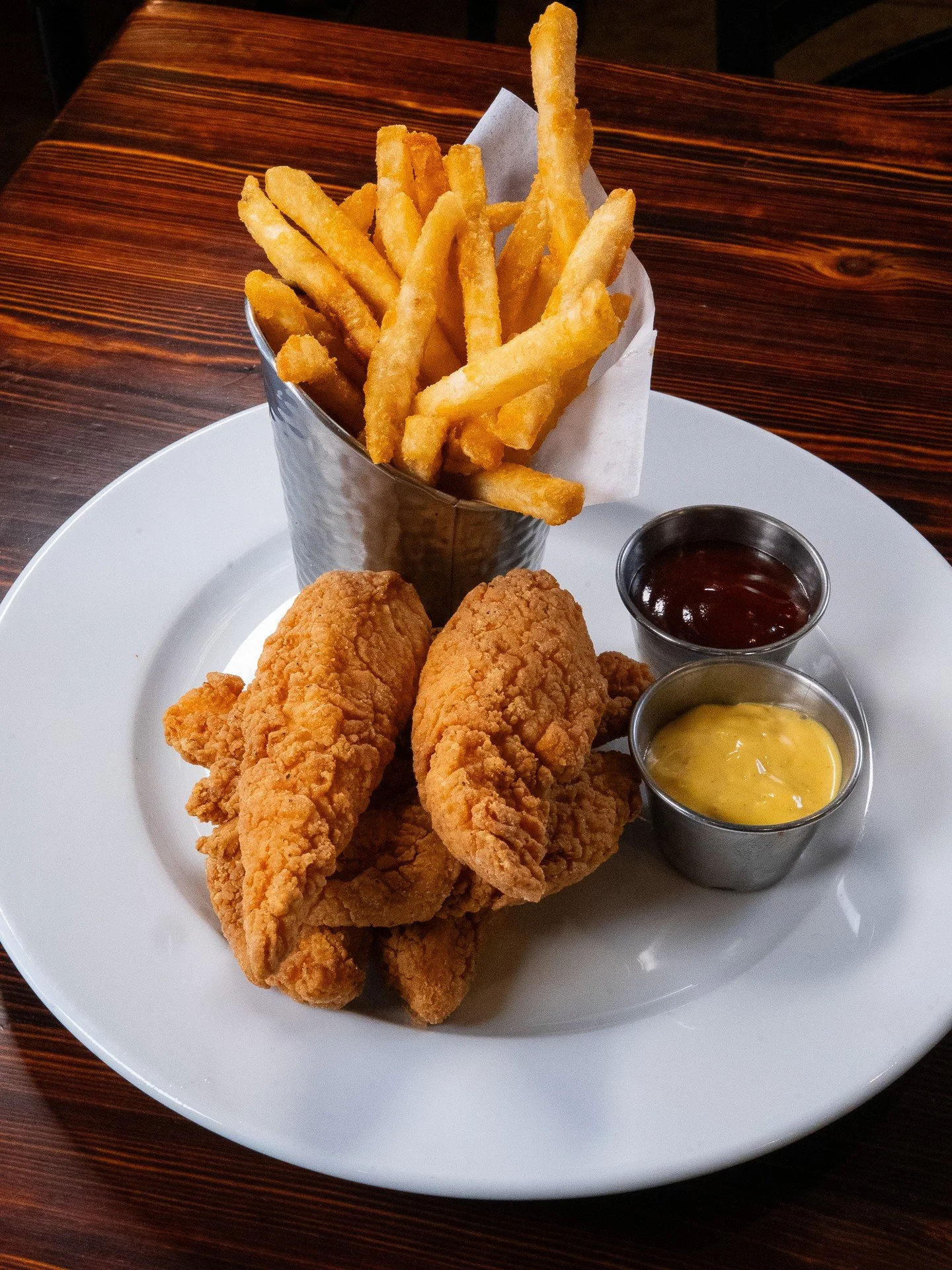 These tenders don&rsquo;t negotiate, they just win. 💪🏽 Who needs a plate? 😏