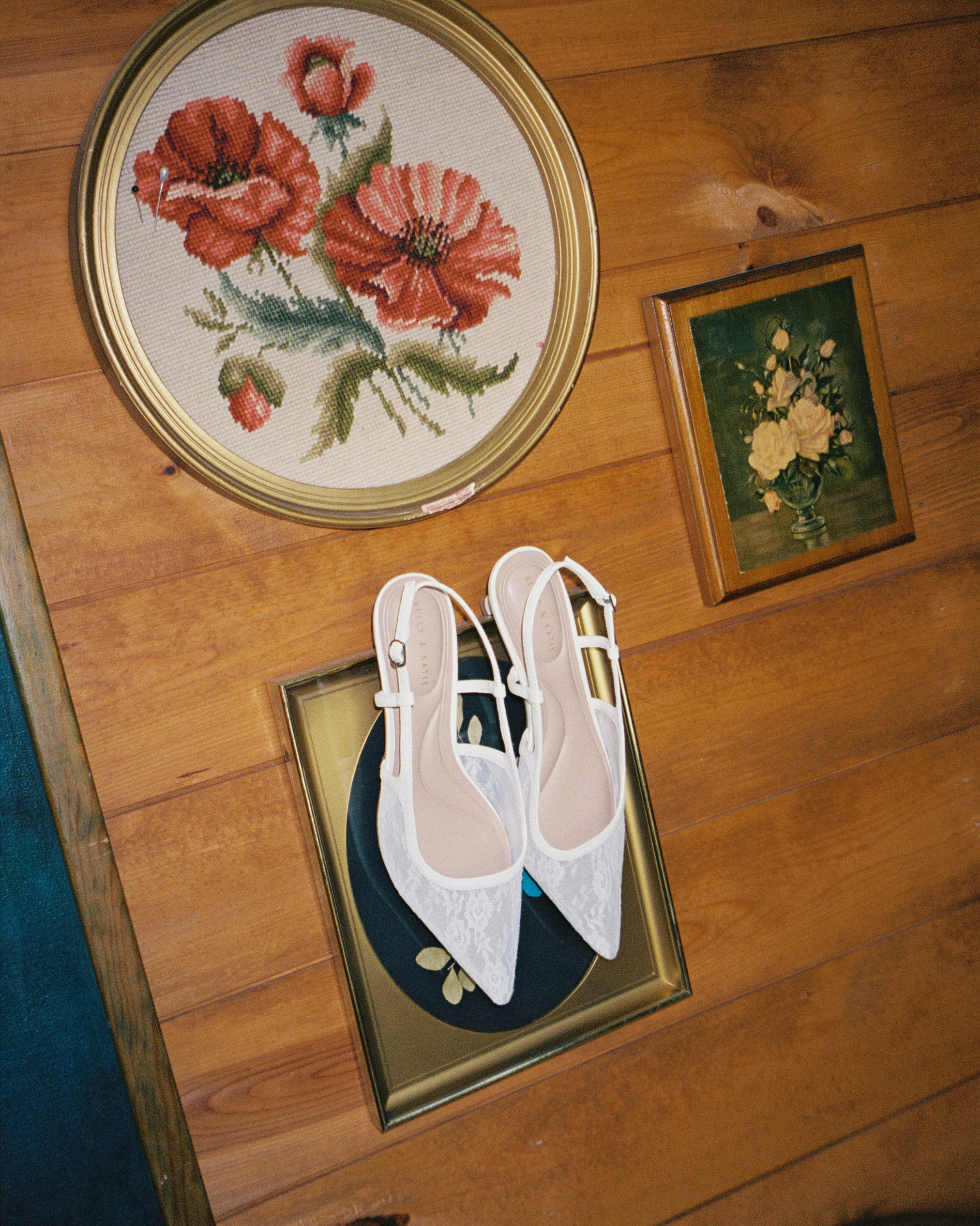 Iowa Greenhouse Wedding Day (2).png