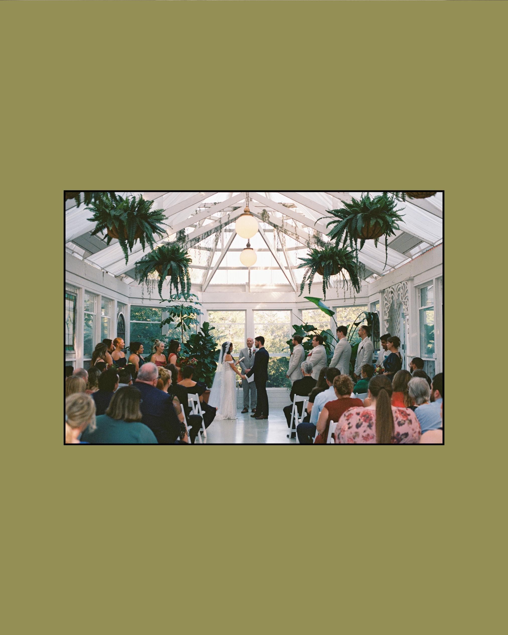 Iowa Greenhouse Wedding Day (30).png