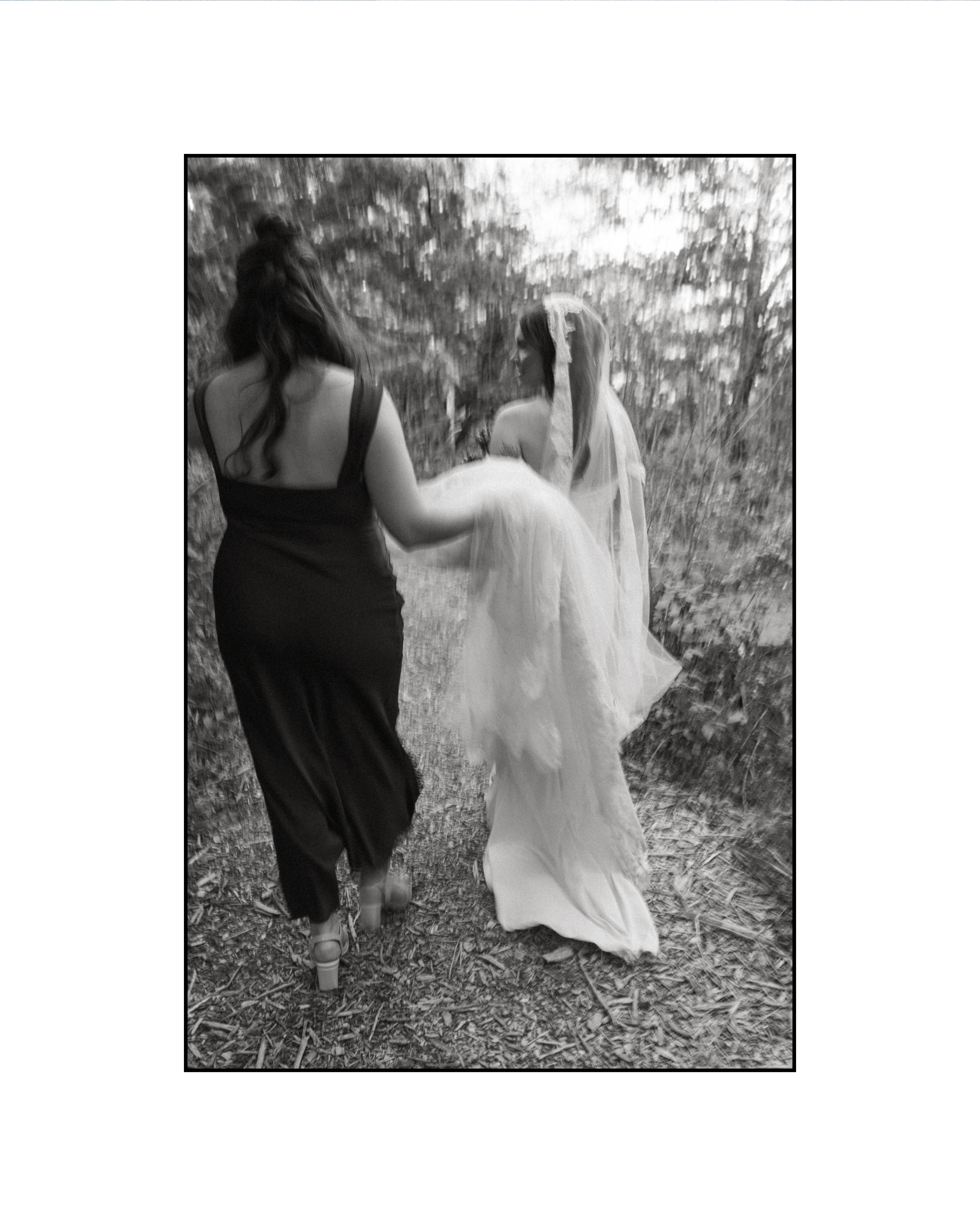 Iowa Greenhouse Wedding Day (40).png