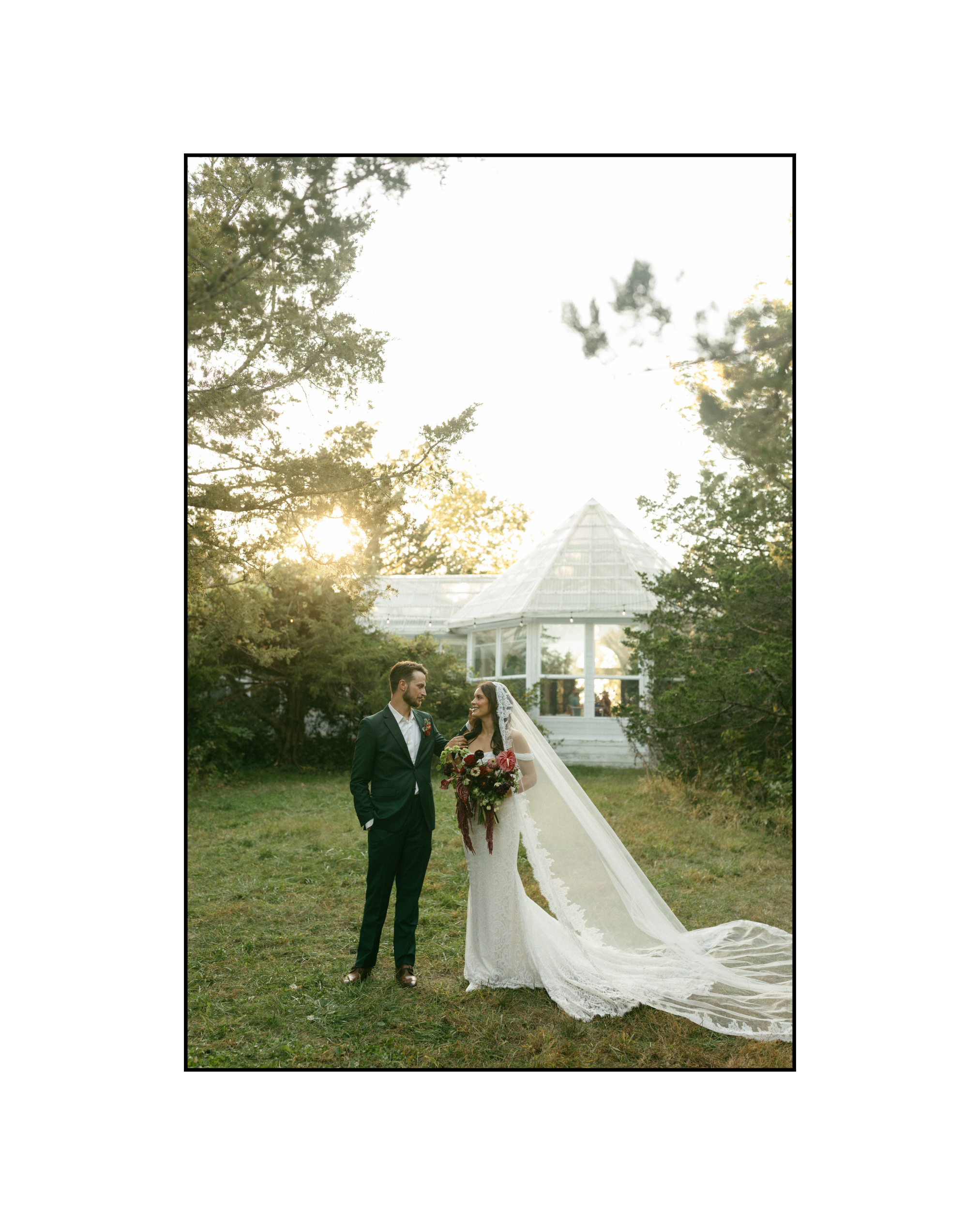 Iowa Greenhouse Wedding Day (51).png