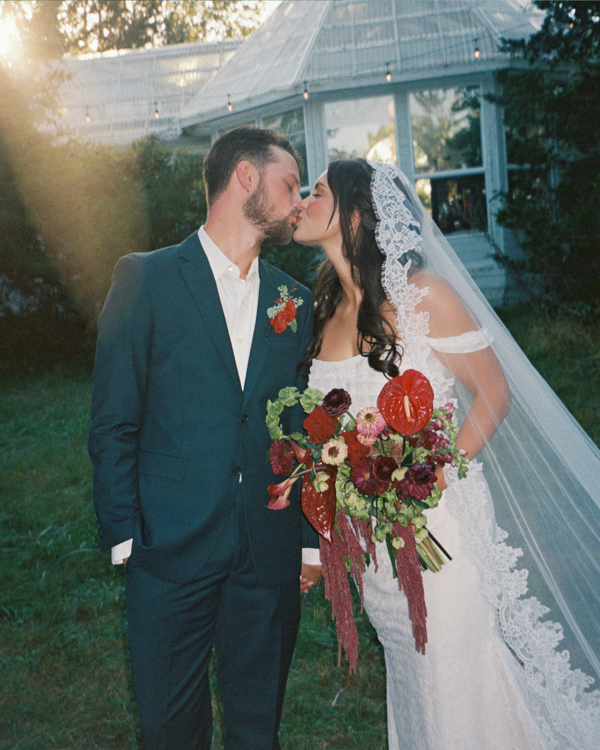 Iowa Greenhouse Wedding Day (50).png