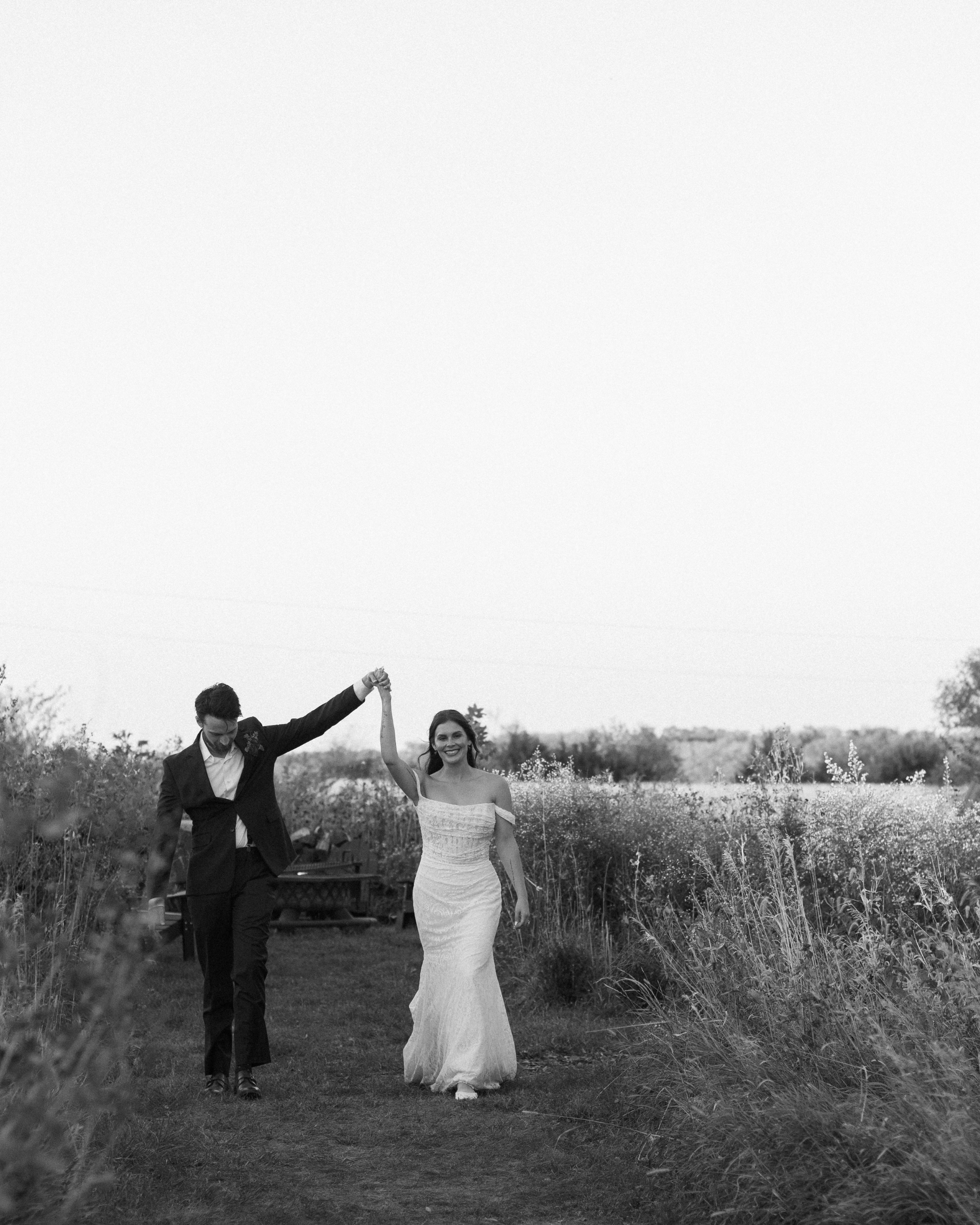 Iowa Greenhouse Wedding Day (66).png