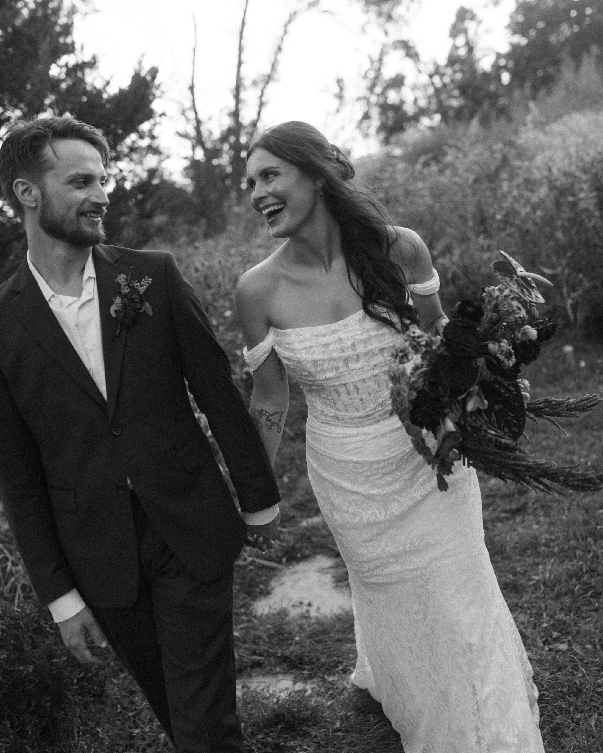 Iowa Greenhouse Wedding Day (70).png