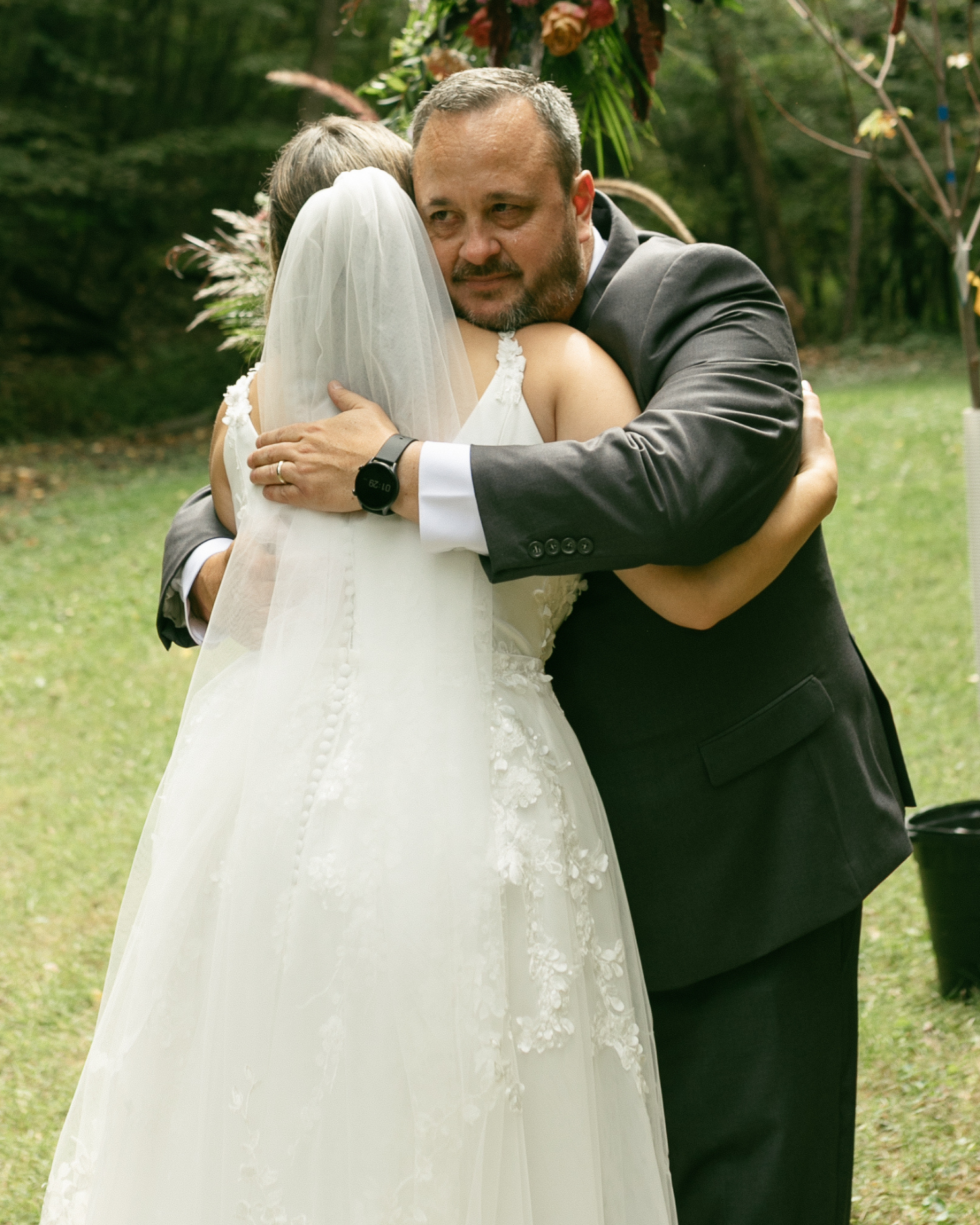 Iowa Camp Colorful Fall Wedding Day (7).png