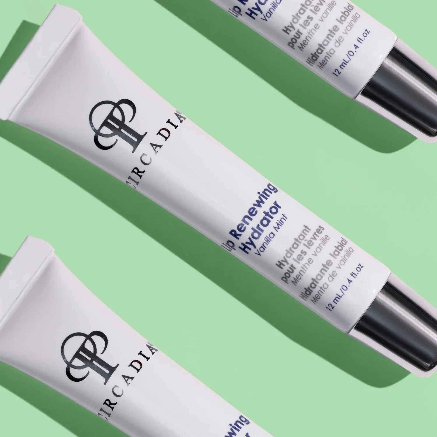 lip-renewing-hydrator-vanilla-mint-circadia-2.webp