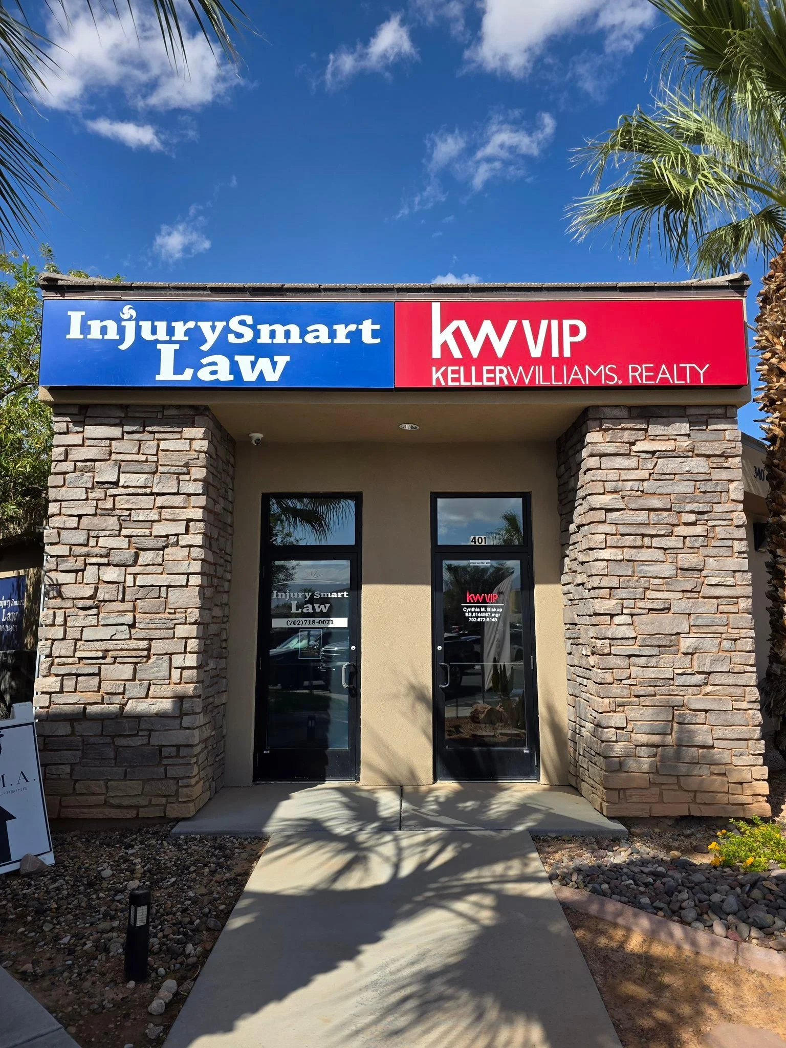 We have SIGNAGE and are officially open for business.  Stop by 340 Falcon Ridge Pkwy #401 and say hi!
#kwviprealty
#mesquitenv
#MesquiteRealEstate