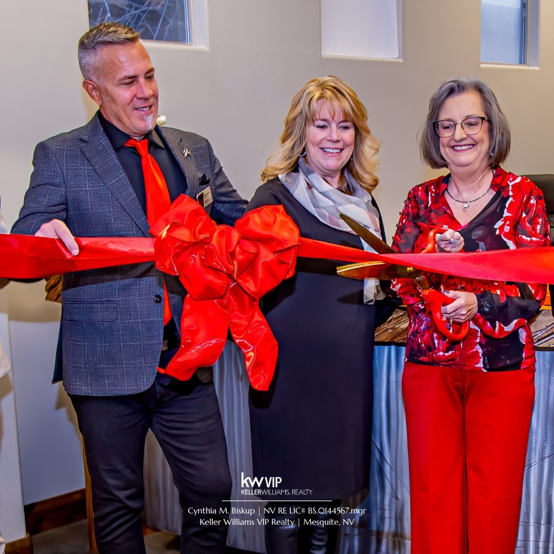 Last Friday was a wonderful celebration as we officially opened the doors of KW VIP Realty Mesquite. ✂️
From the ribbon cutting to the conversations shared, the day was a reminder of how strong and supportive the Mesquite community truly is.

Thank y