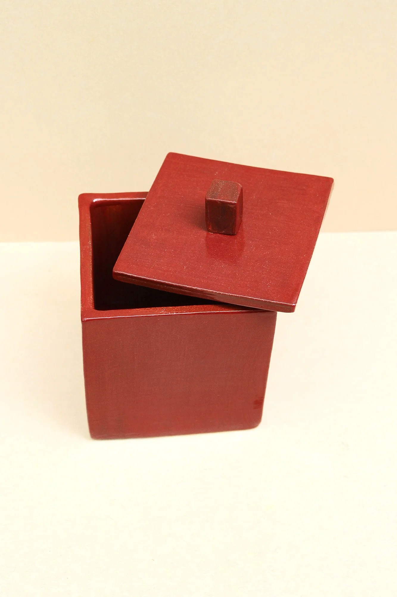 box-oxblood-3.jpg