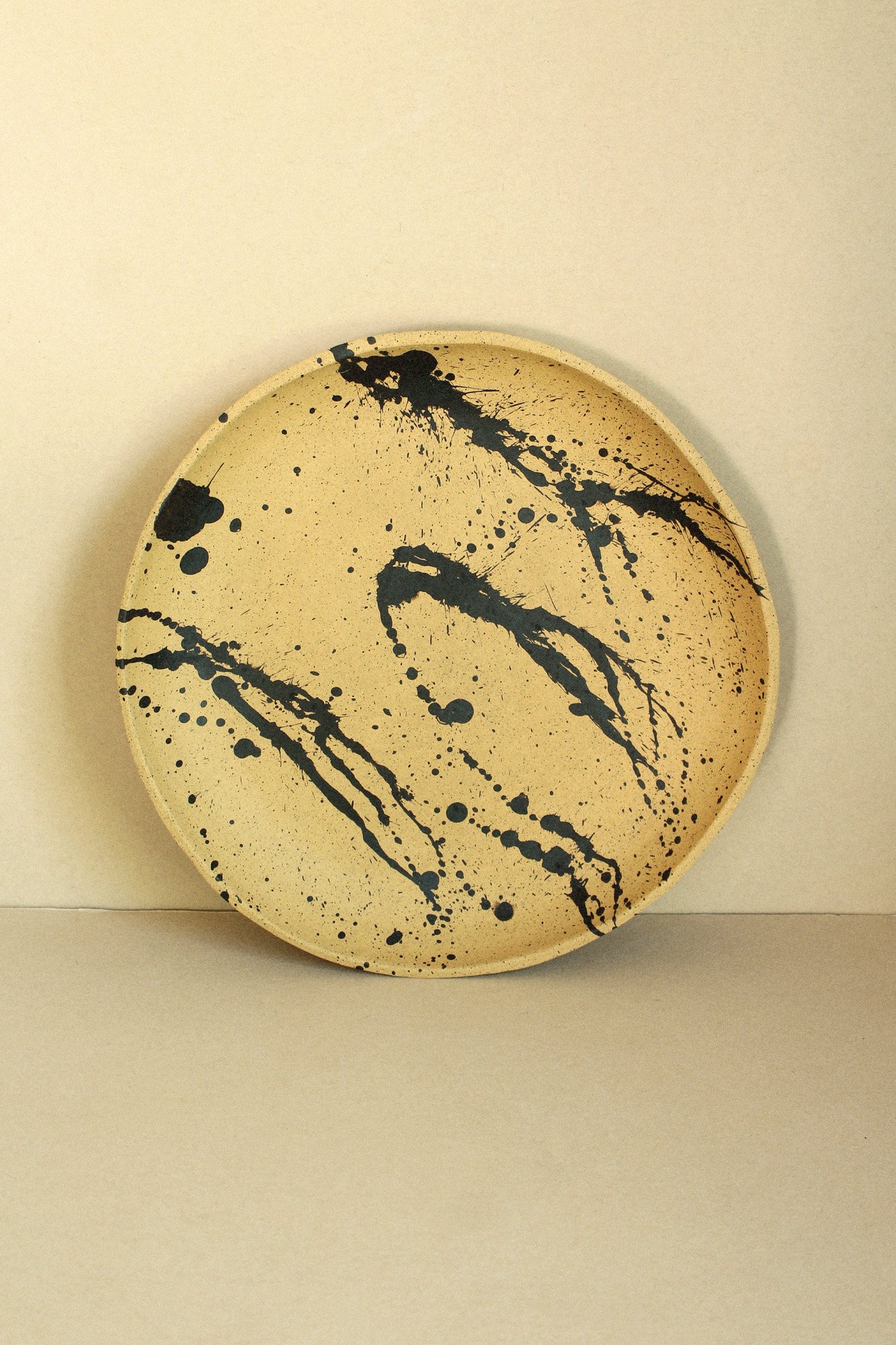 bark-dye-xl-round-platter-1.jpg