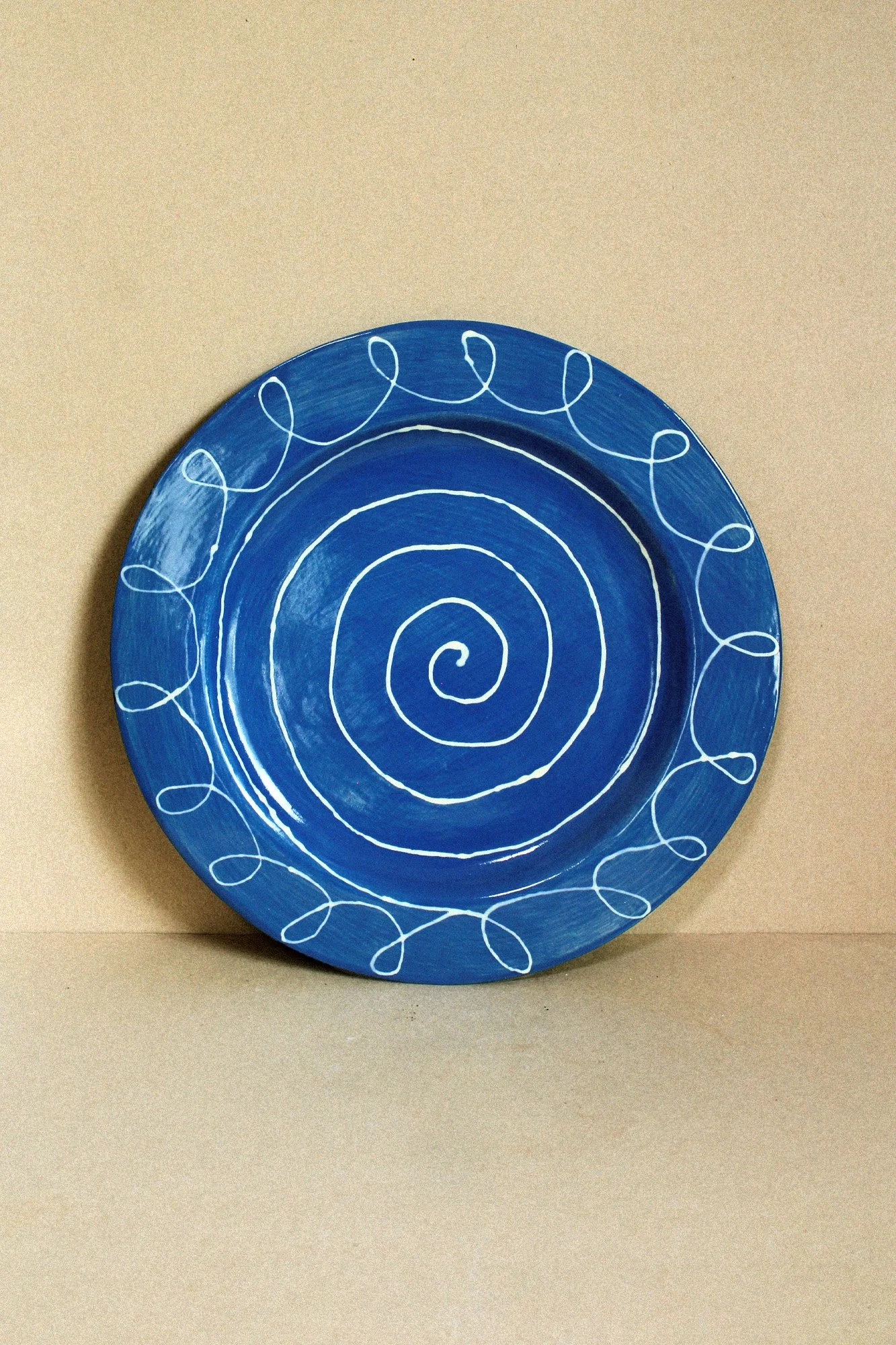 spiral-sun-xl-platter-azul-1.jpg