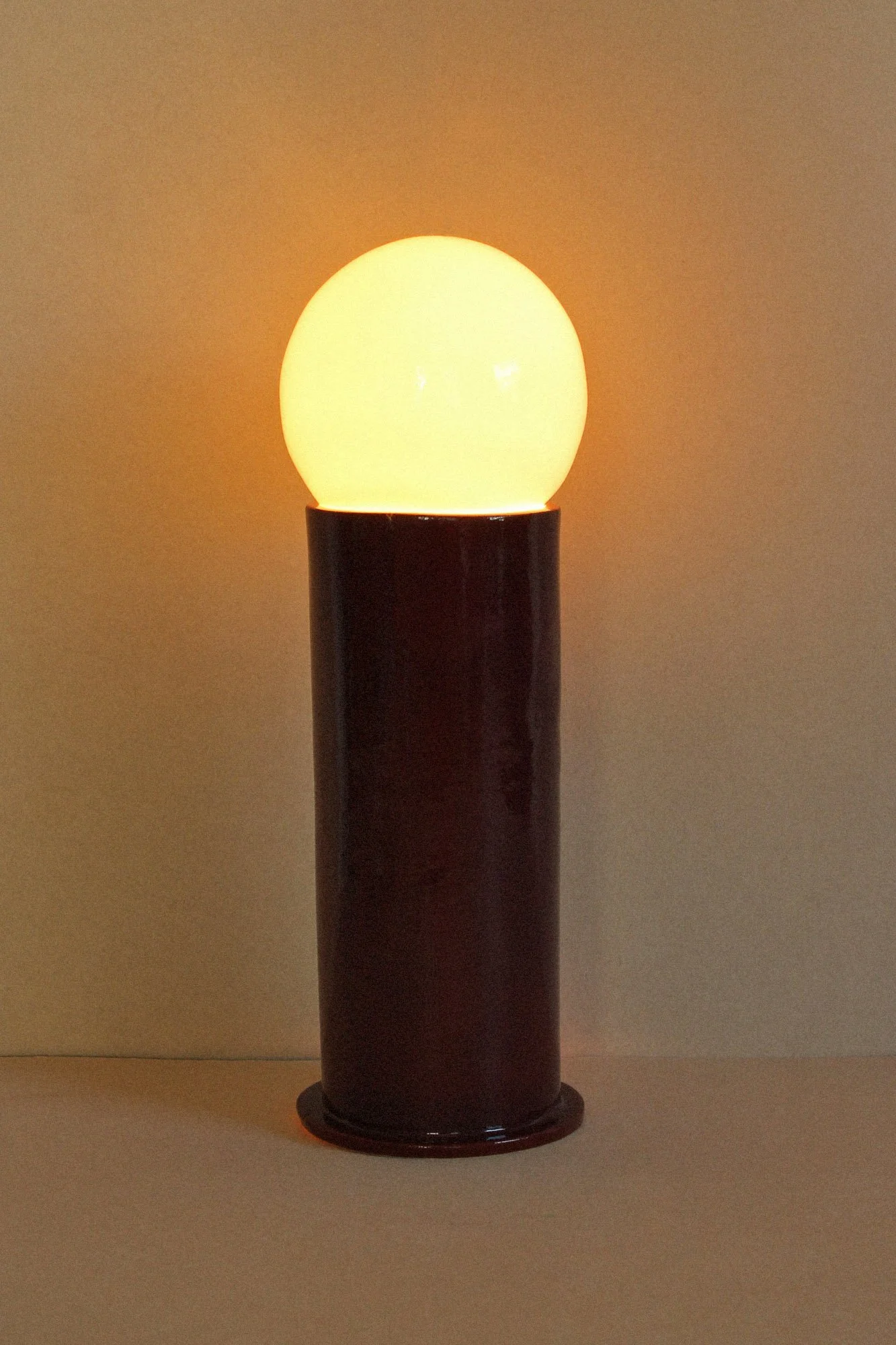 globe-oxblood-3.jpg