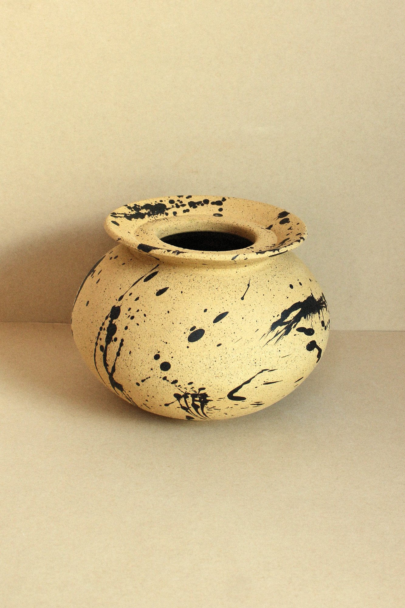 bark-dye-vessel-01-2.jpg